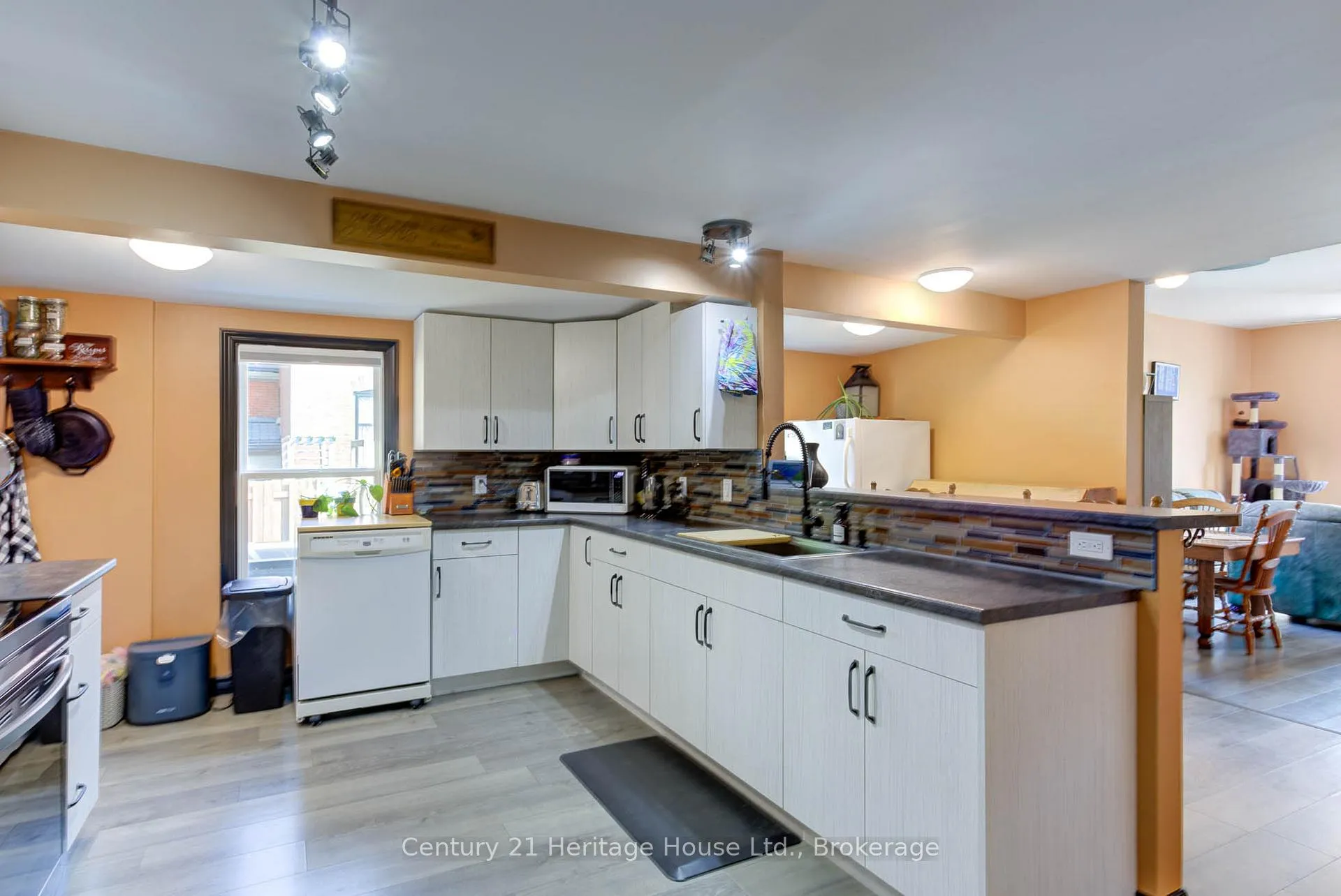 Photo 14 of 276 12TH Street, Hanover — HOMEH