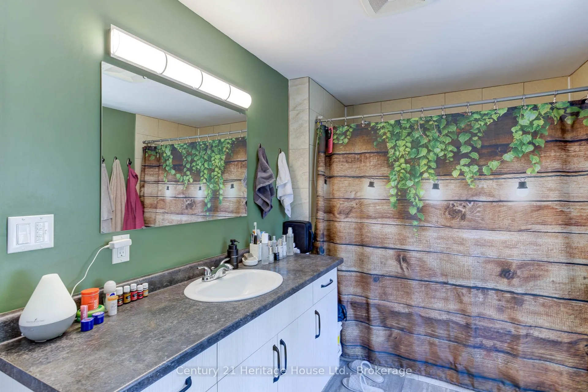 Photo 17 of 276 12TH Street, Hanover — HOMEH