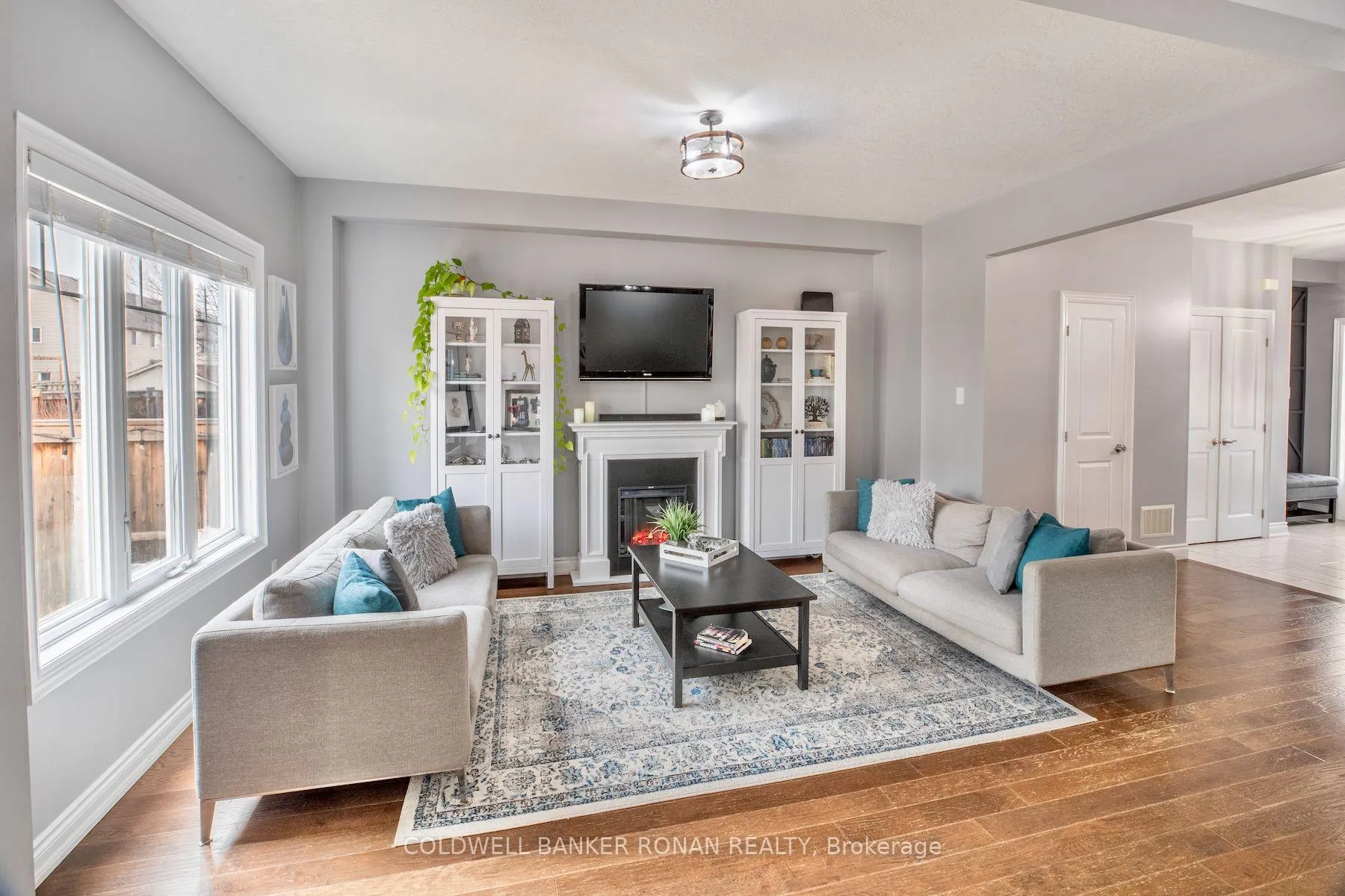 Photo 7 of 18 Jones Street, New Tecumseth, Alliston — HOMEH