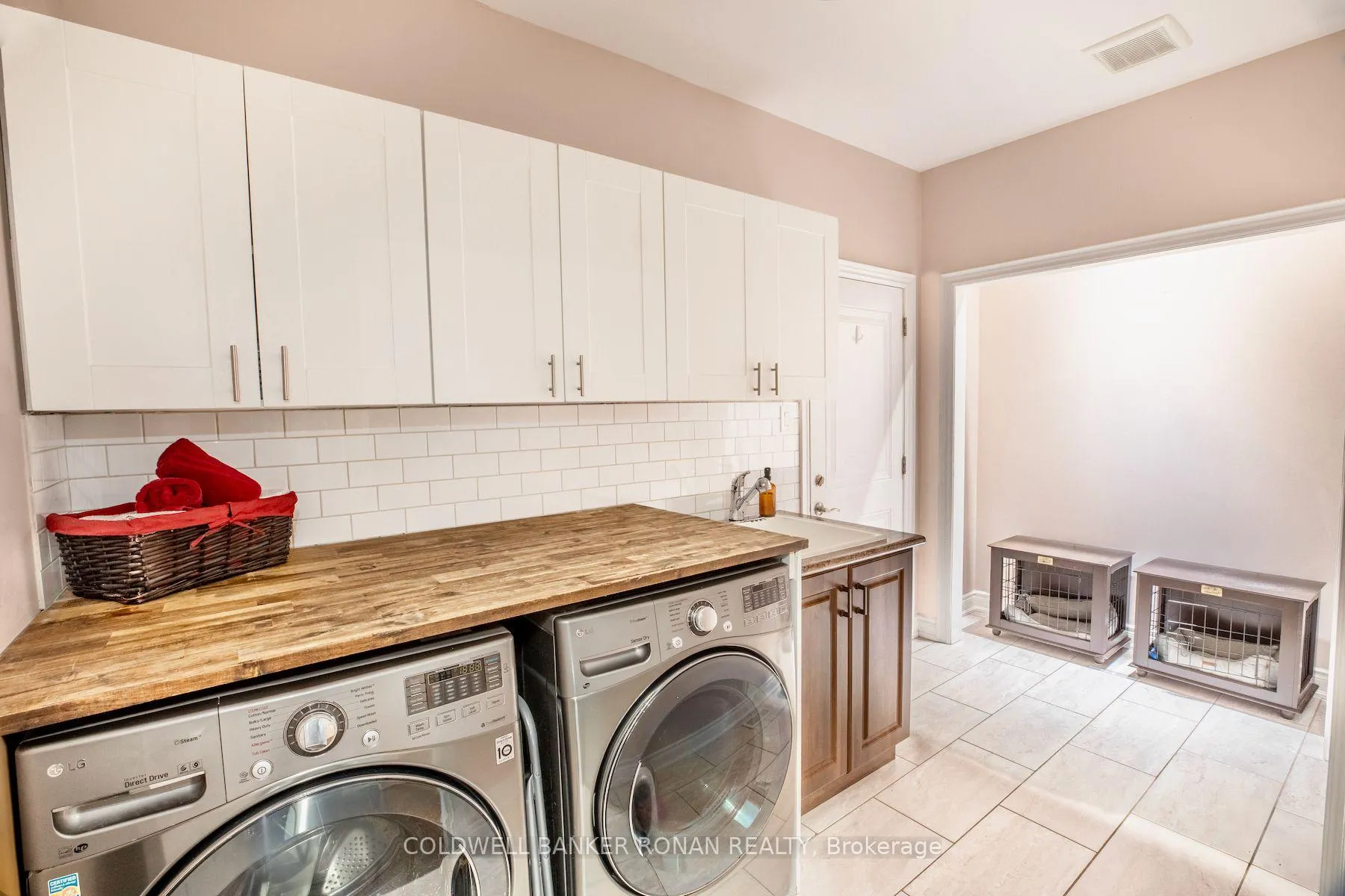 Photo 15 of 18 Jones Street, New Tecumseth, Alliston — HOMEH