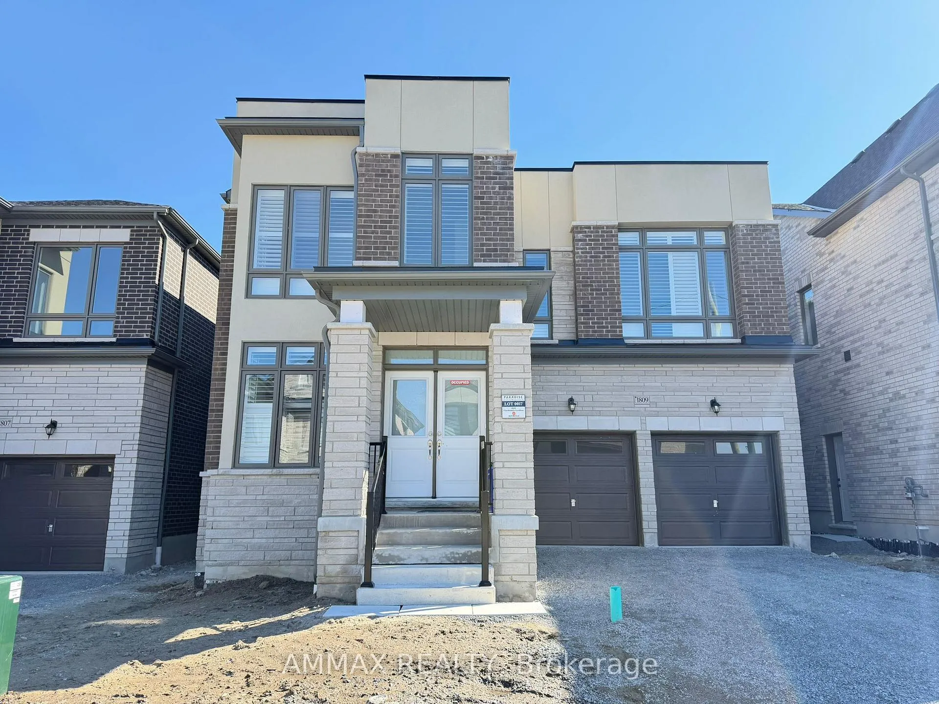 Photo 1 of 1809 Floribunda Gardens, Pickering, Rural Pickering — HOMEH