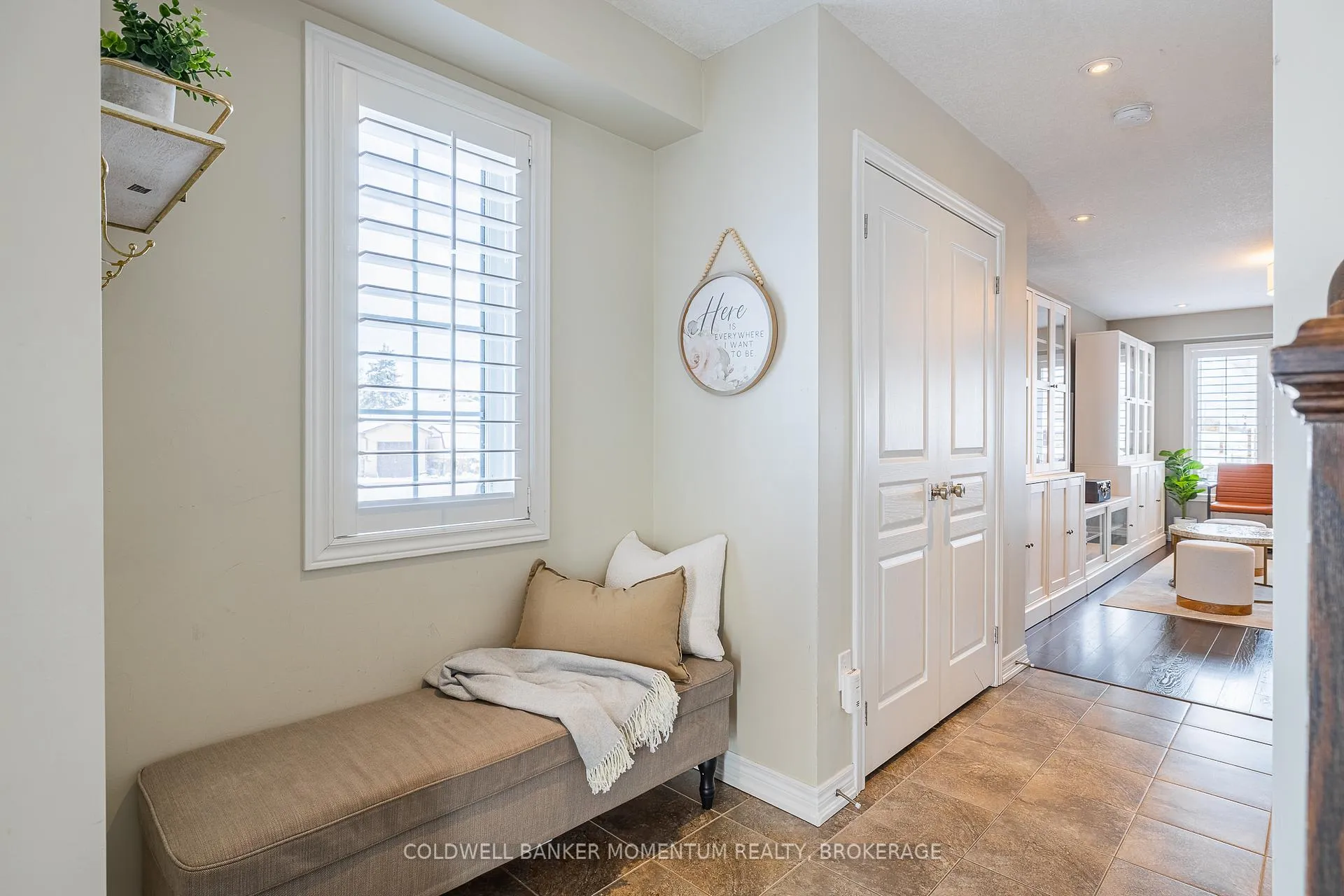 Photo 8 of 19 Kenmar Court, St. Catharines, Secord Woods — HOMEH