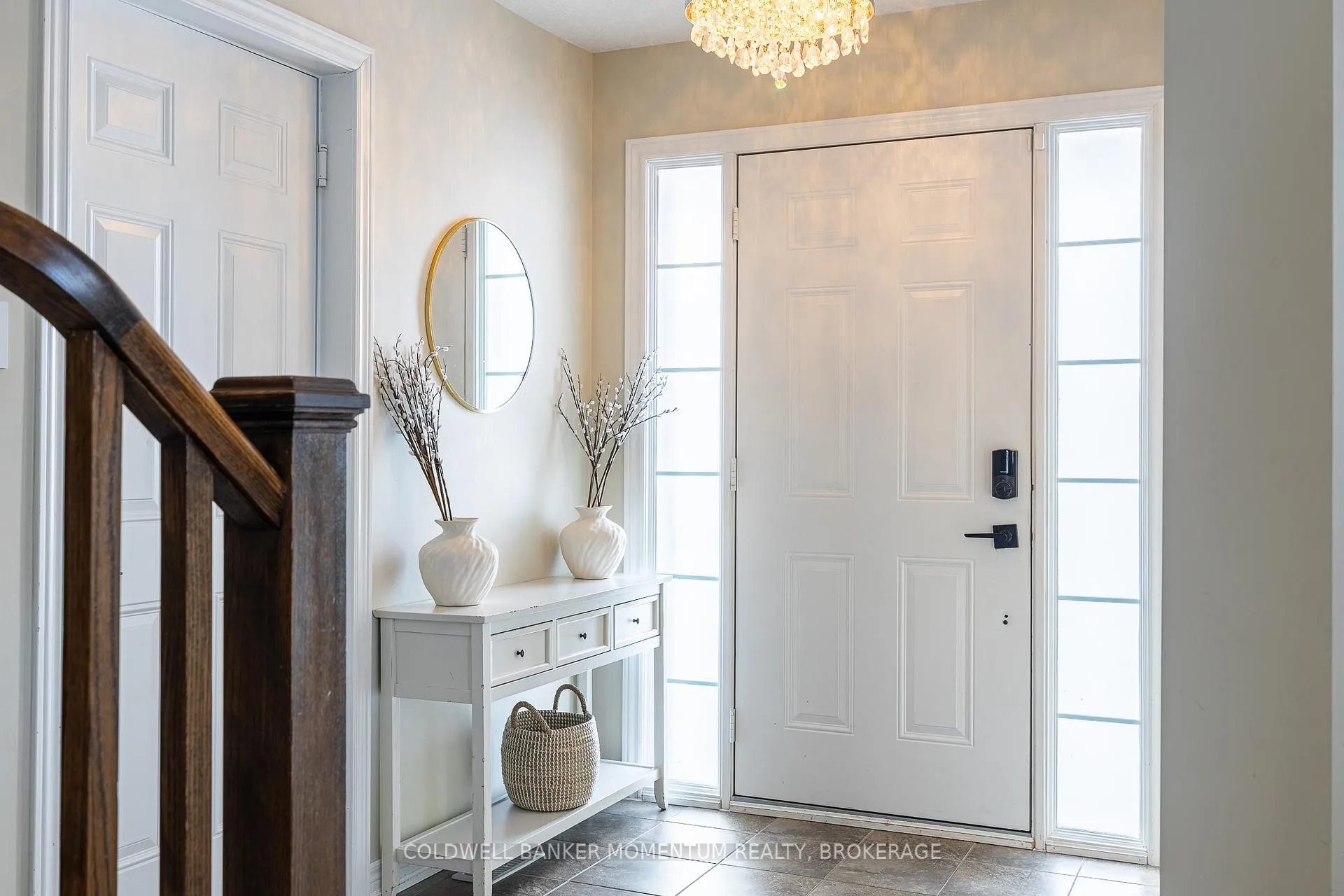 Photo 9 of 19 Kenmar Court, St. Catharines, Secord Woods — HOMEH