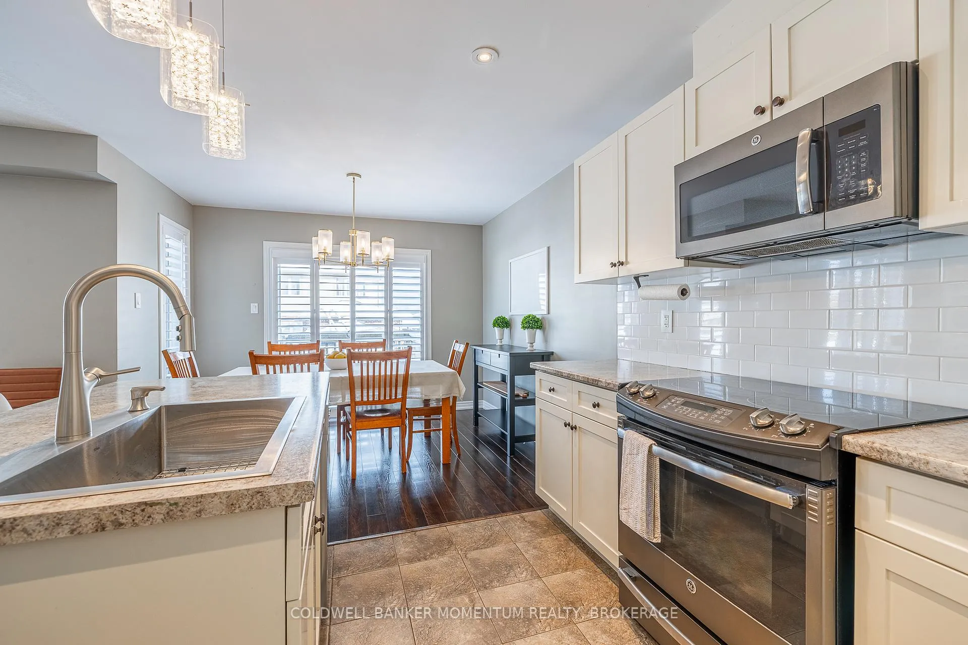 Photo 17 of 19 Kenmar Court, St. Catharines, Secord Woods — HOMEH