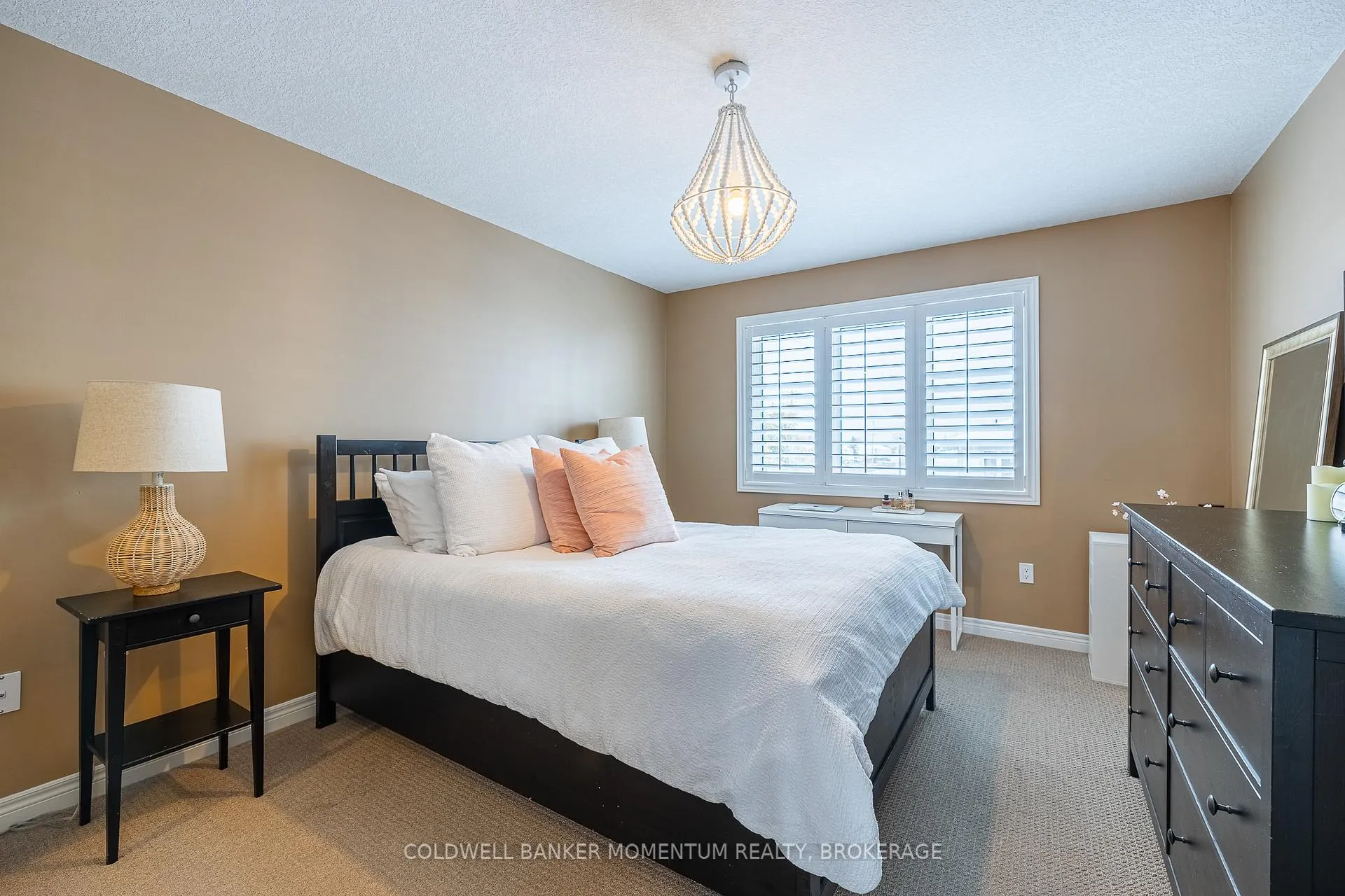 Photo 27 of 19 Kenmar Court, St. Catharines, Secord Woods — HOMEH