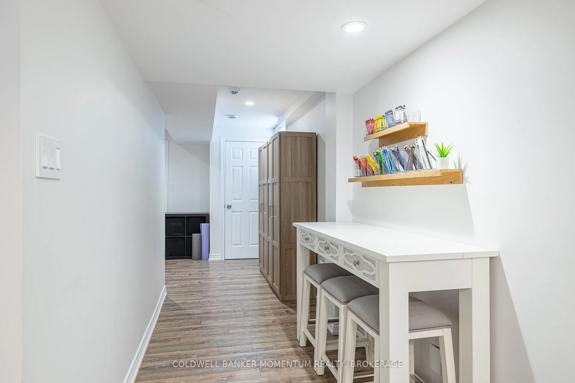 Photo 37 of 19 Kenmar Court, St. Catharines, Secord Woods — HOMEH