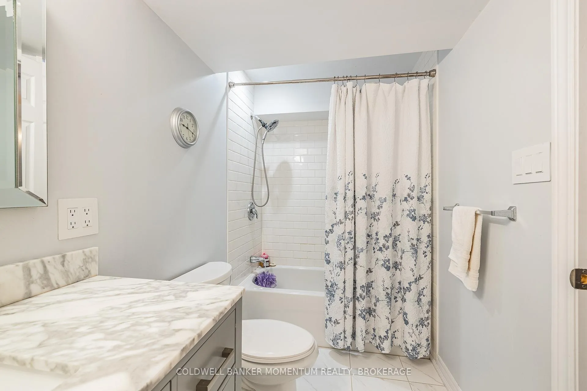 Photo 41 of 19 Kenmar Court, St. Catharines, Secord Woods — HOMEH