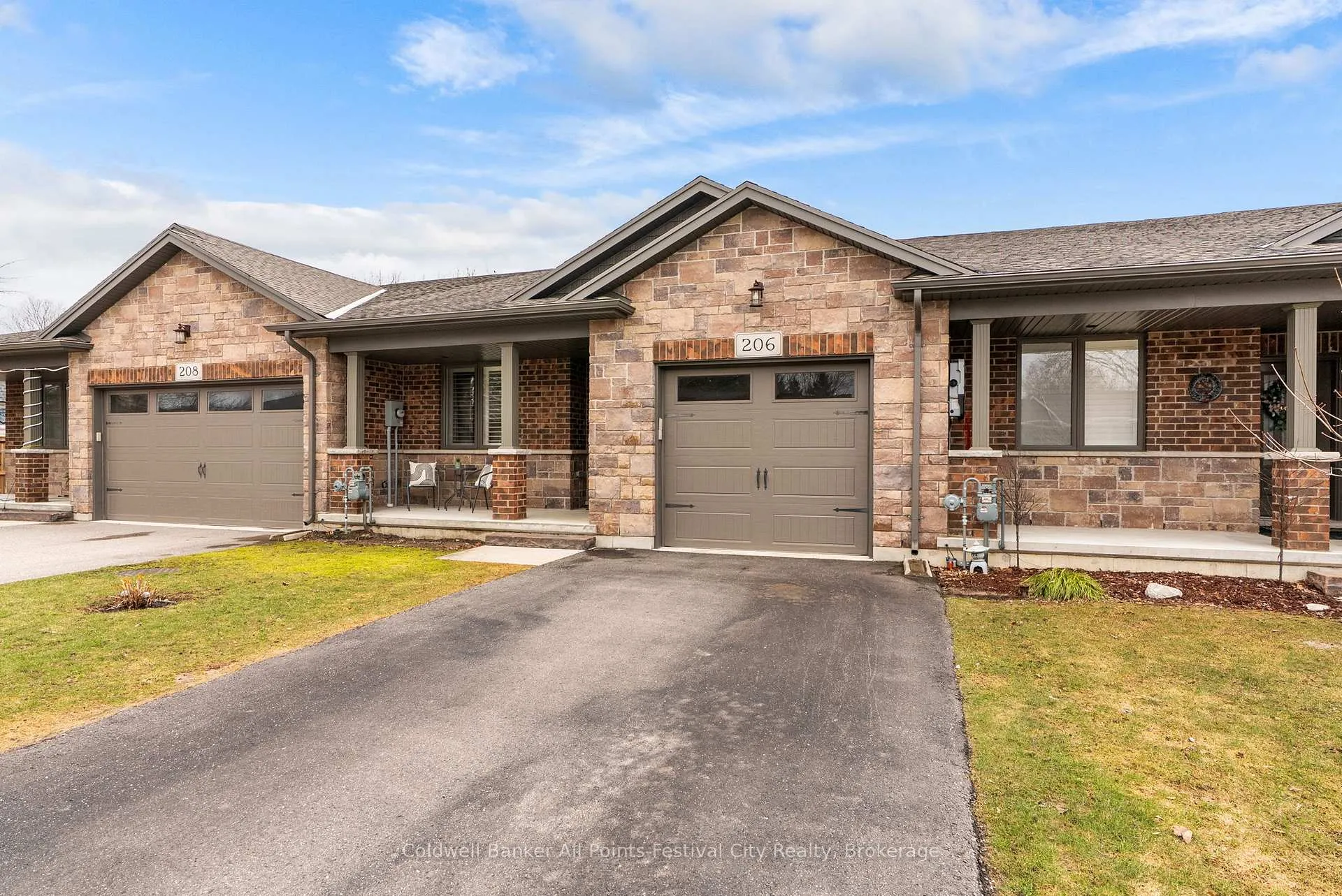Photo 7 of 206 Bennett Street E, Goderich, Goderich (Town) — HOMEH