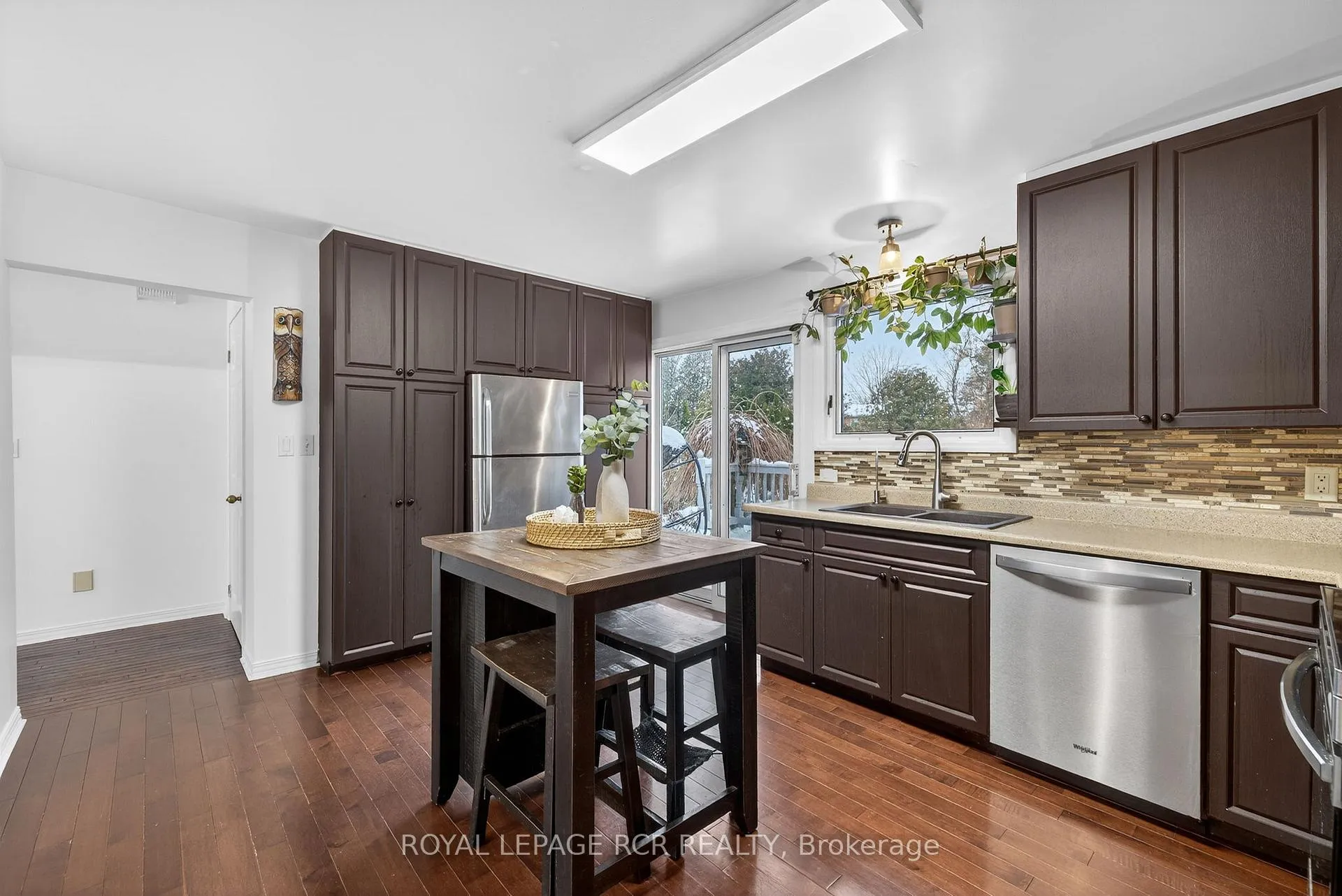 Photo 15 of 11 Hilltop Drive, Caledon, Caledon East — HOMEH