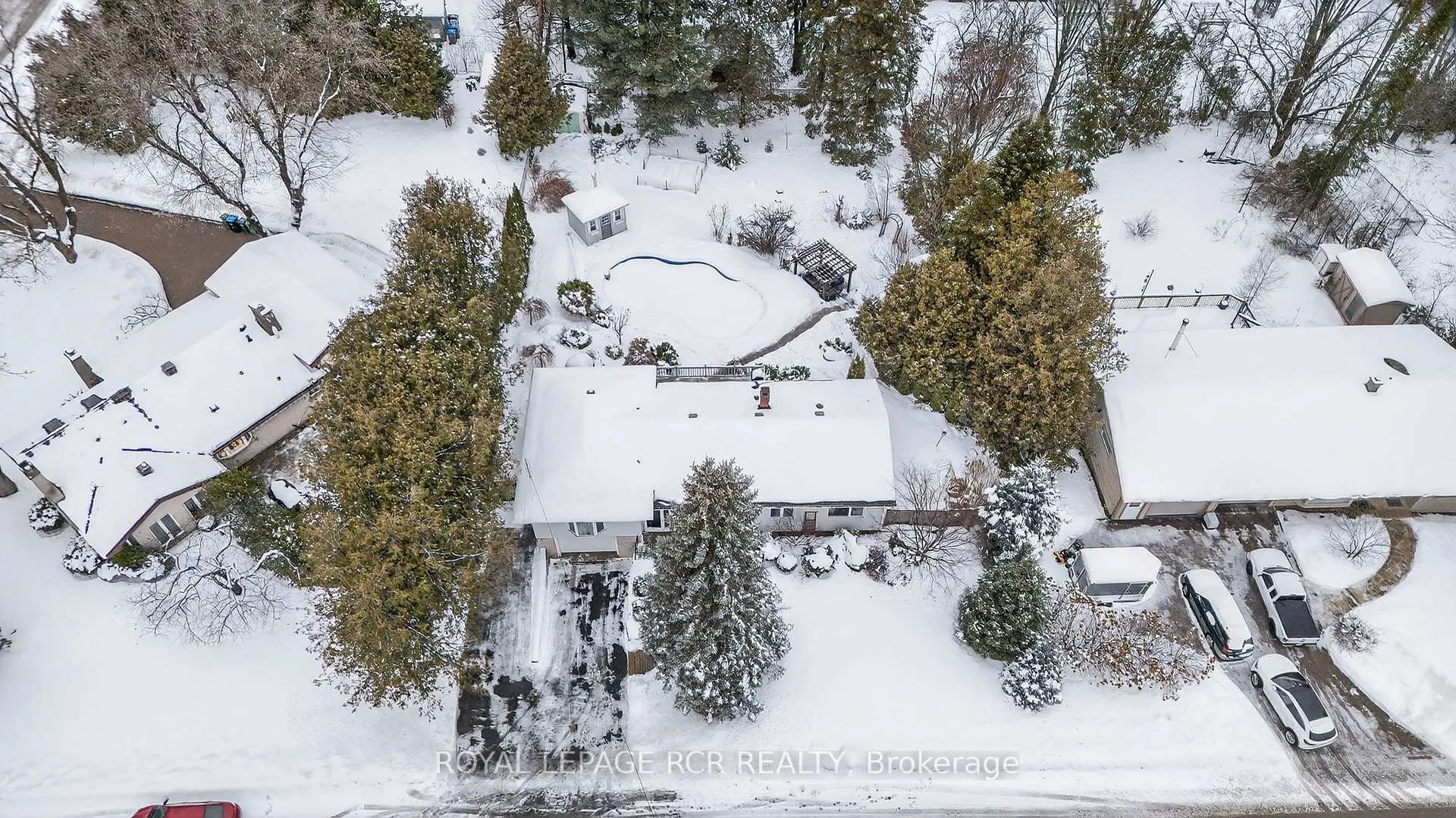 Photo 34 of 11 Hilltop Drive, Caledon, Caledon East — HOMEH