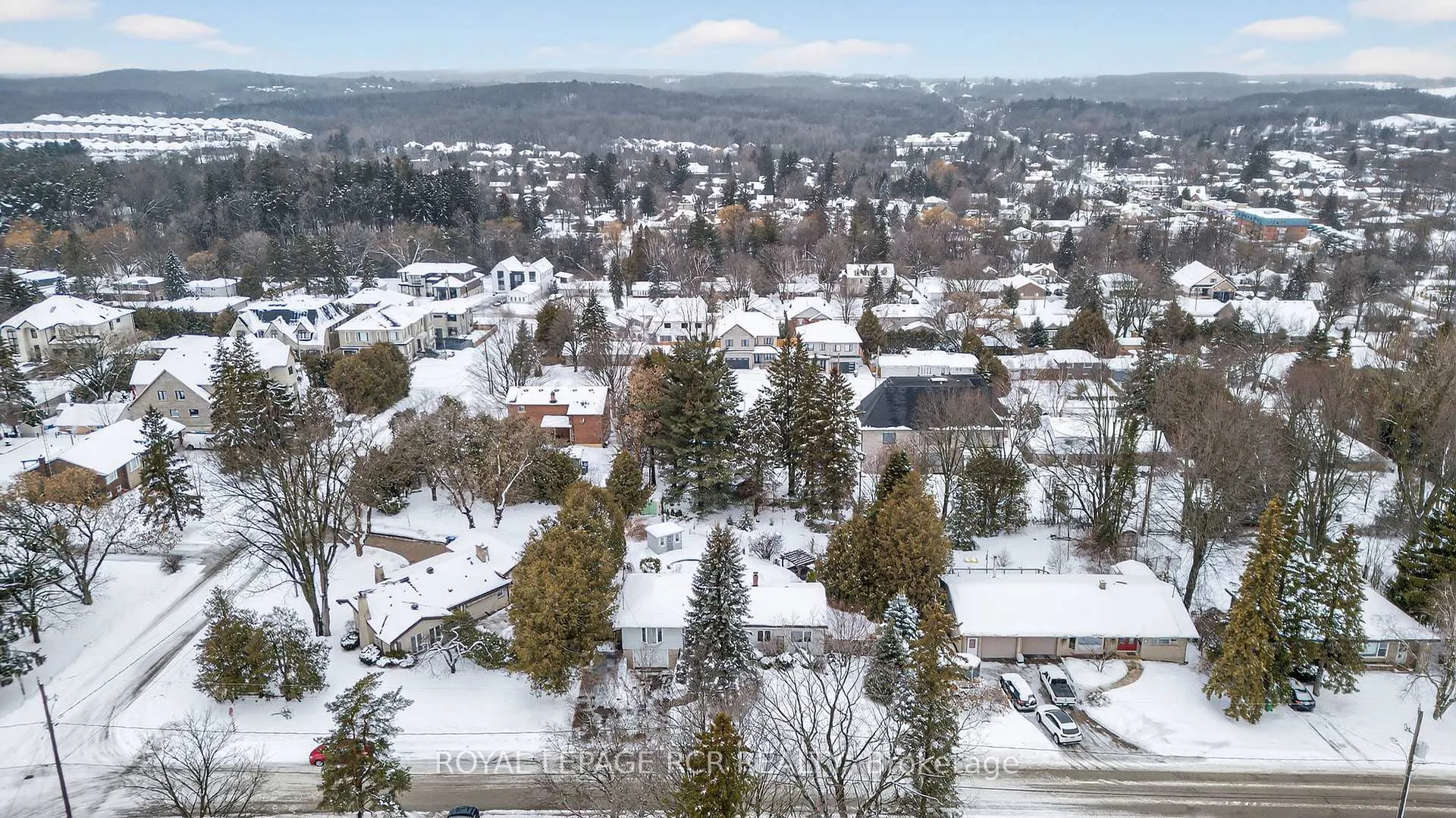 Photo 38 of 11 Hilltop Drive, Caledon, Caledon East — HOMEH