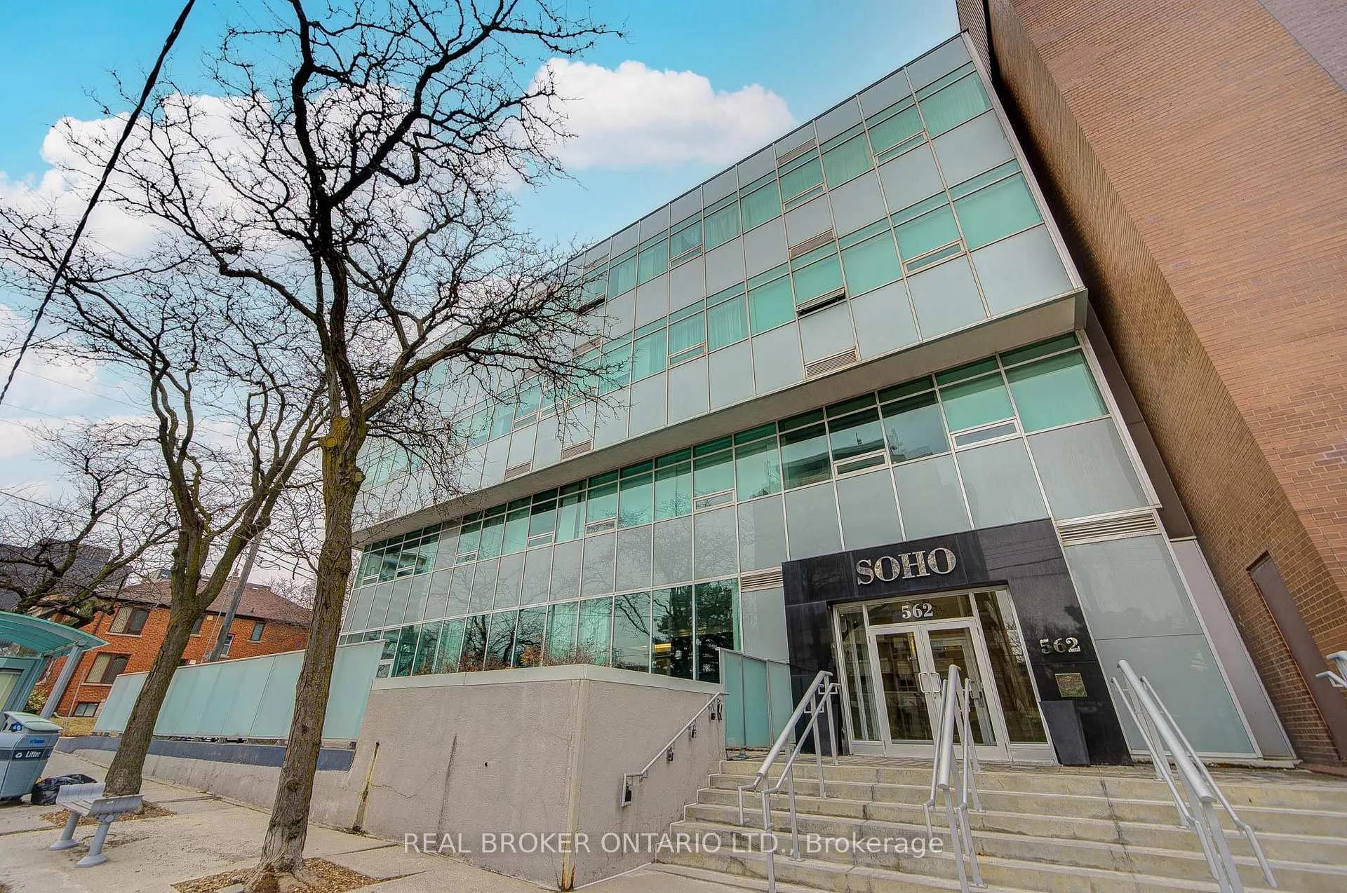 Photo 2 of Unit 406, 562 Eglinton Avenue E, Toronto, Mount Pleasant East — HOMEH