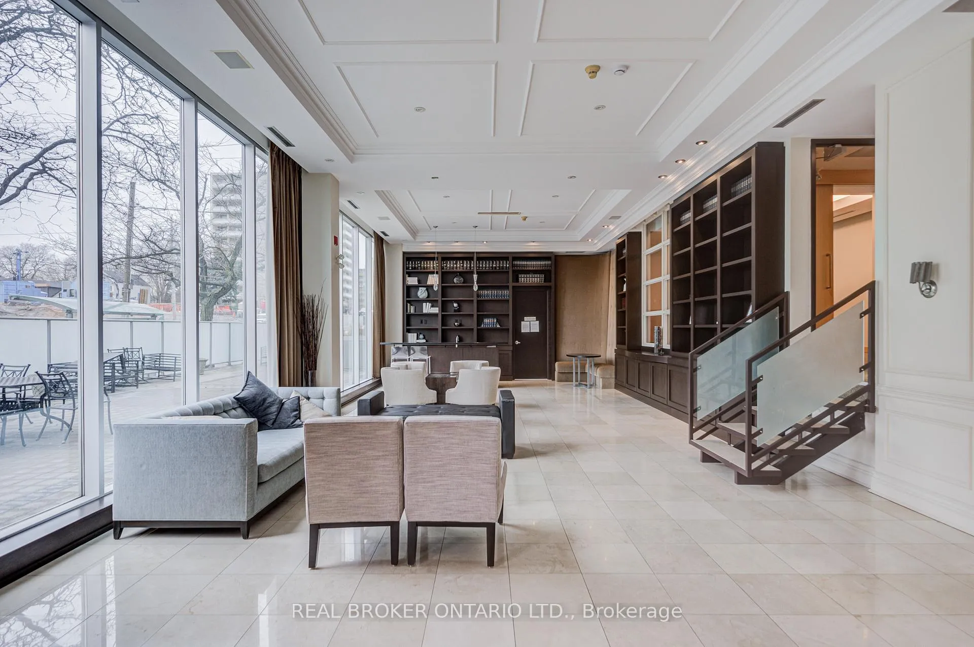Photo 4 of Unit 406, 562 Eglinton Avenue E, Toronto, Mount Pleasant East — HOMEH