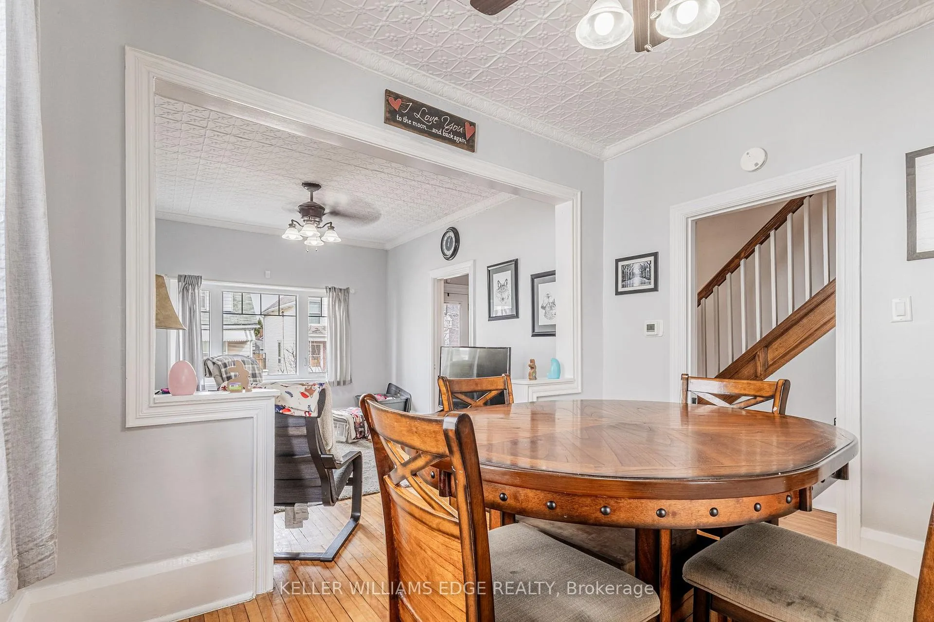 Photo 7 of 20 Cambridge Avenue, Hamilton, Crown Point — HOMEH