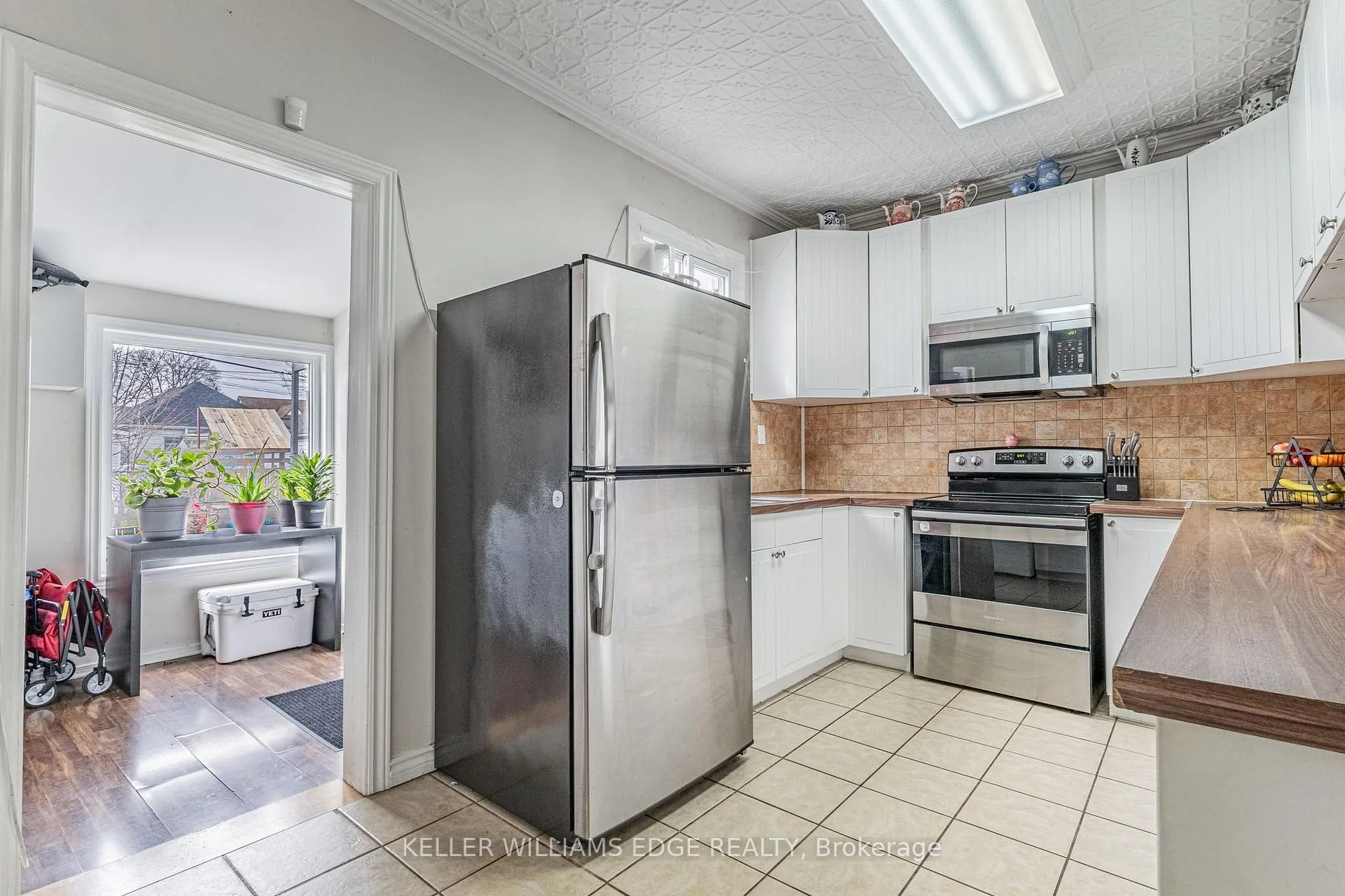 Photo 14 of 20 Cambridge Avenue, Hamilton, Crown Point — HOMEH