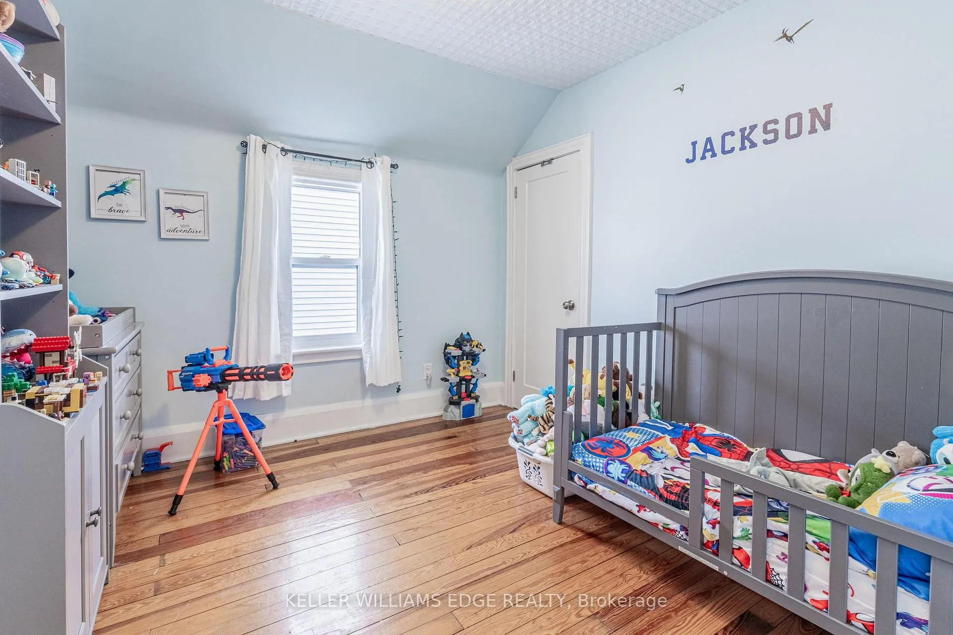 Photo 21 of 20 Cambridge Avenue, Hamilton, Crown Point — HOMEH