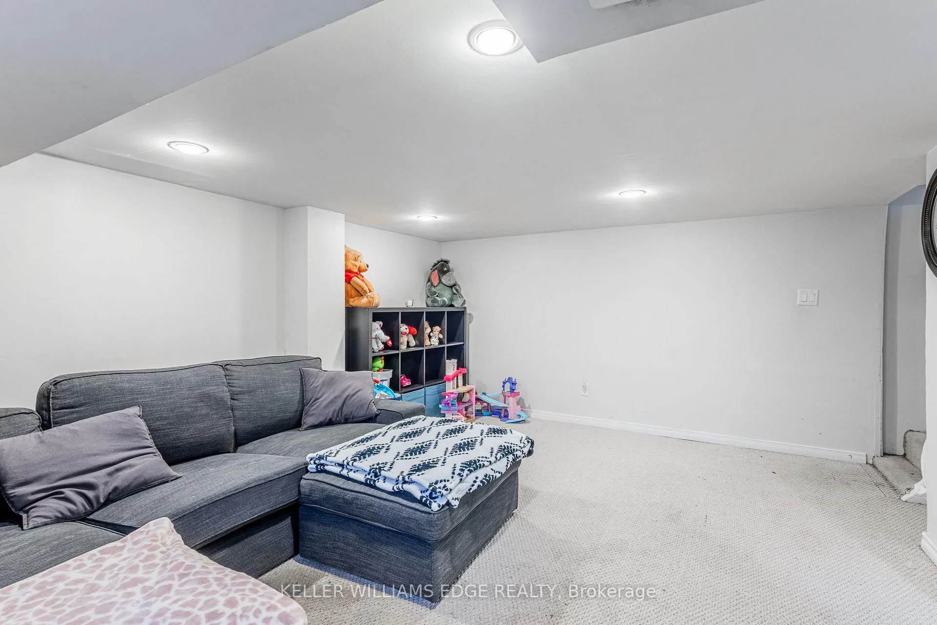 Photo 26 of 20 Cambridge Avenue, Hamilton, Crown Point — HOMEH