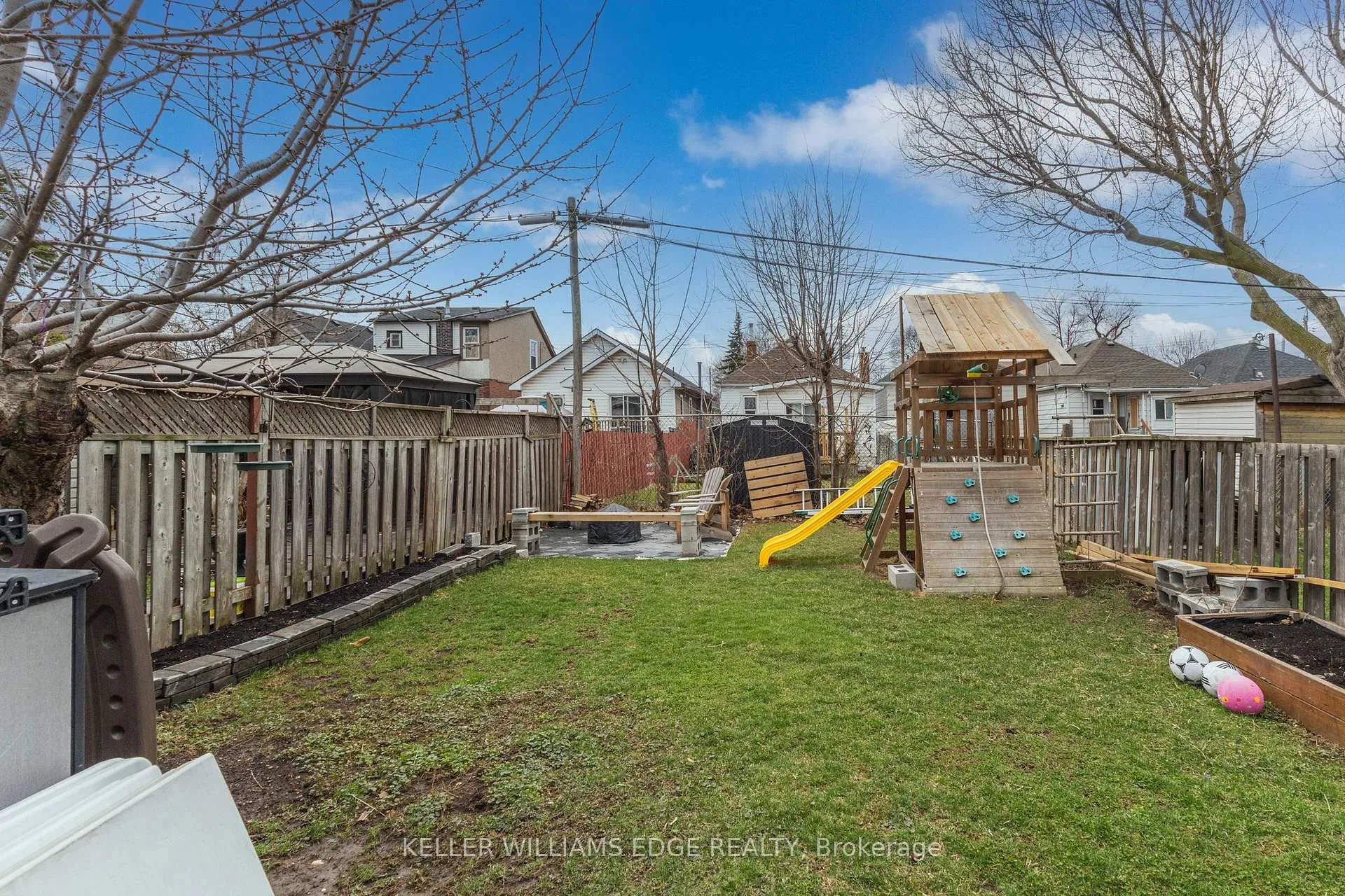 Photo 34 of 20 Cambridge Avenue, Hamilton, Crown Point — HOMEH