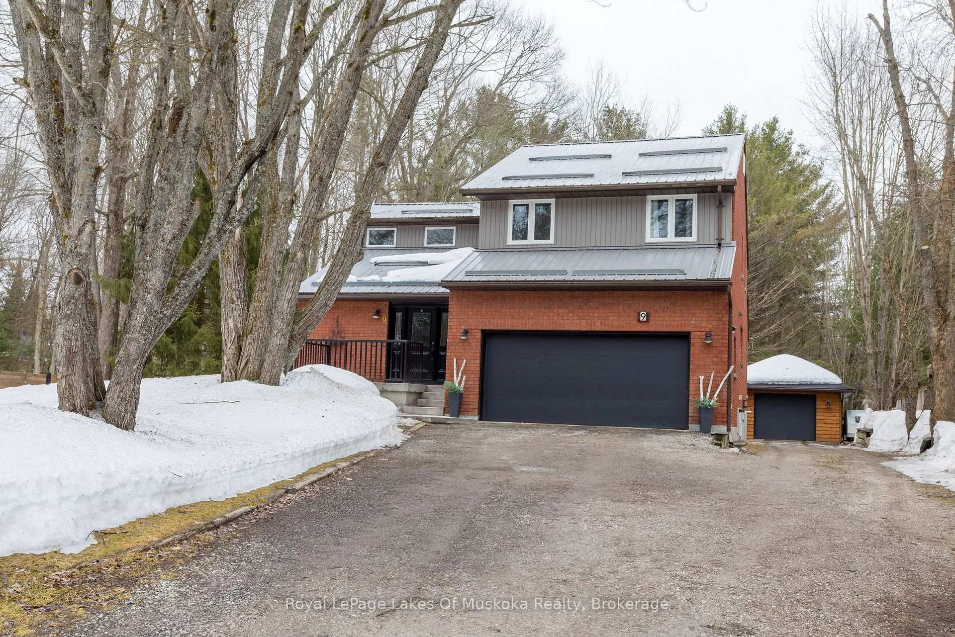 Photo 1 of 9 Daleman Drive, Bracebridge, Monck (Bracebridge) — HOMEH