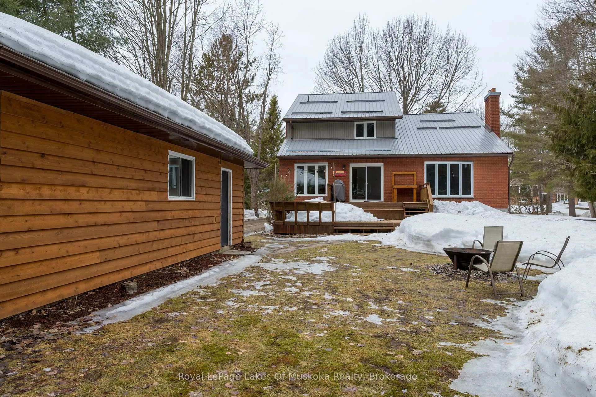 Photo 3 of 9 Daleman Drive, Bracebridge, Monck (Bracebridge) — HOMEH