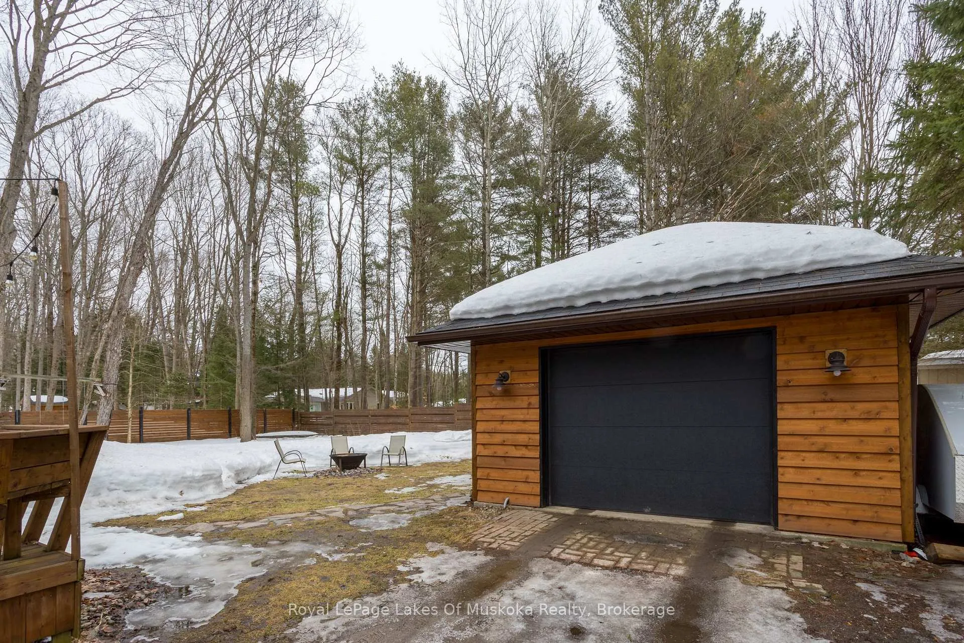 Photo 4 of 9 Daleman Drive, Bracebridge, Monck (Bracebridge) — HOMEH