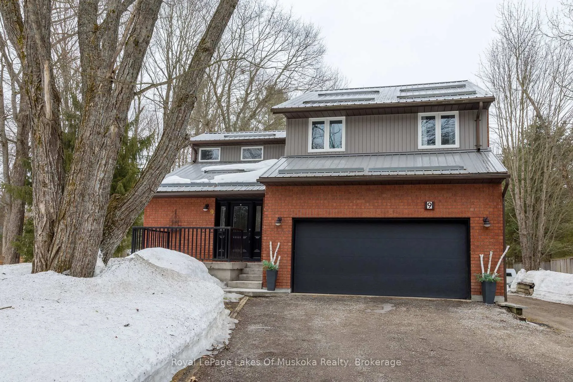 Photo 5 of 9 Daleman Drive, Bracebridge, Monck (Bracebridge) — HOMEH
