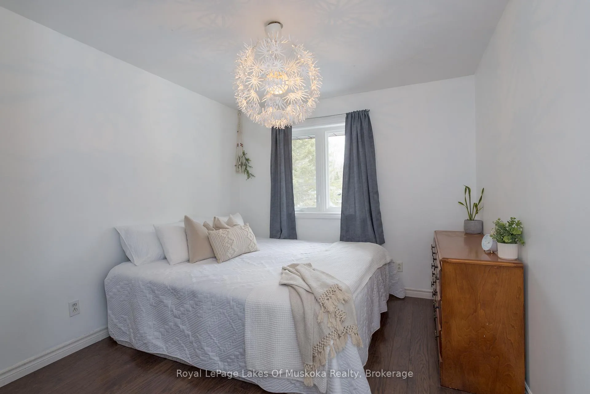 Photo 26 of 9 Daleman Drive, Bracebridge, Monck (Bracebridge) — HOMEH