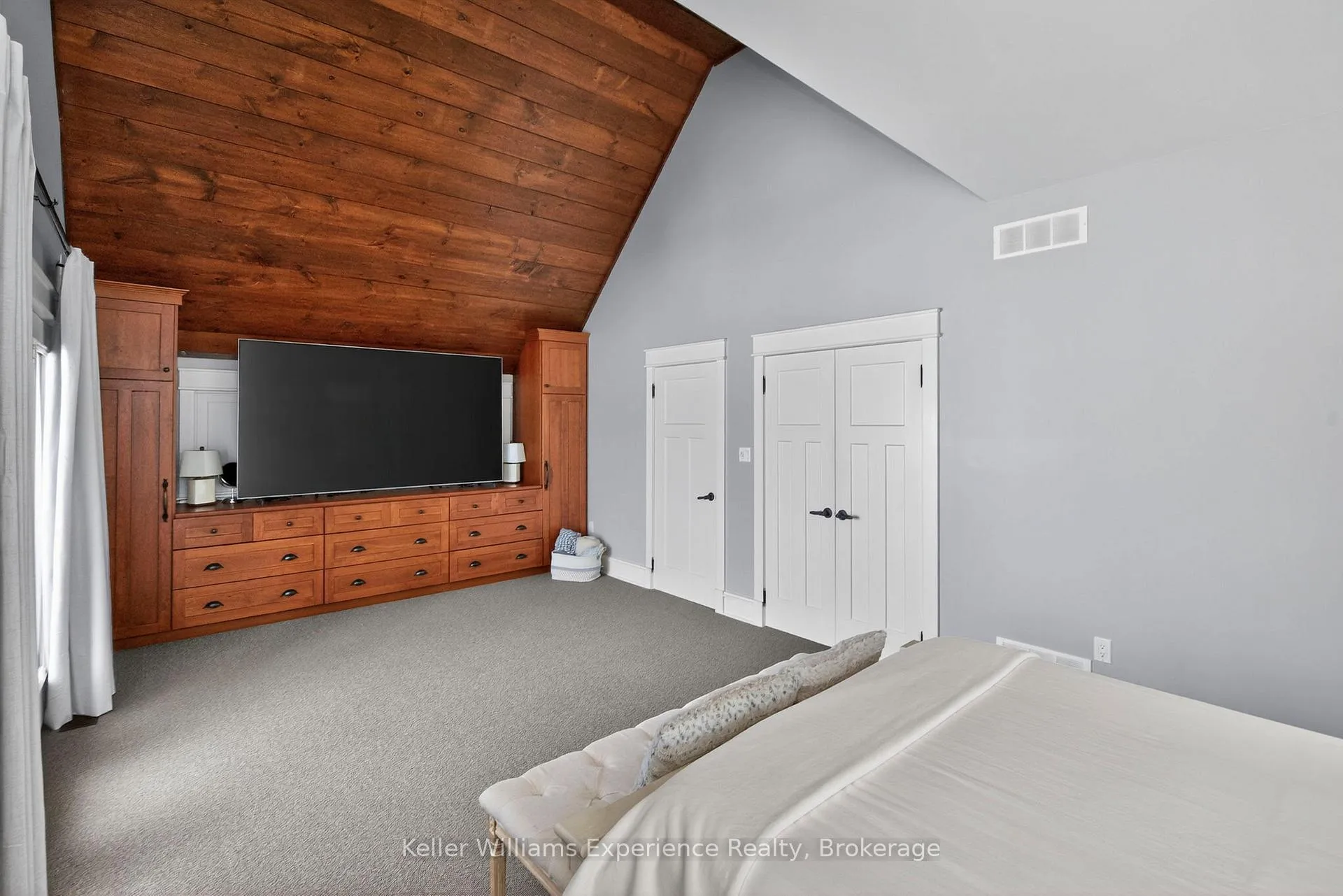 Photo 20 of 1749 Champlain Road, Tiny, Rural Tiny — HOMEH
