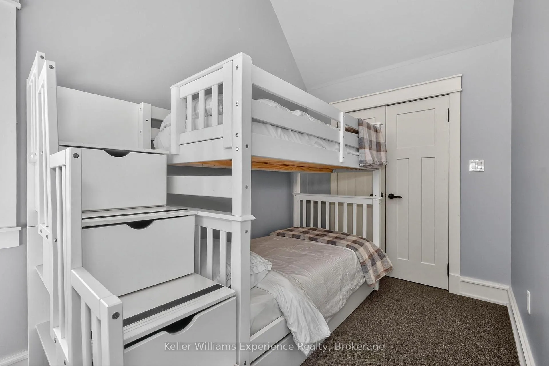 Photo 22 of 1749 Champlain Road, Tiny, Rural Tiny — HOMEH