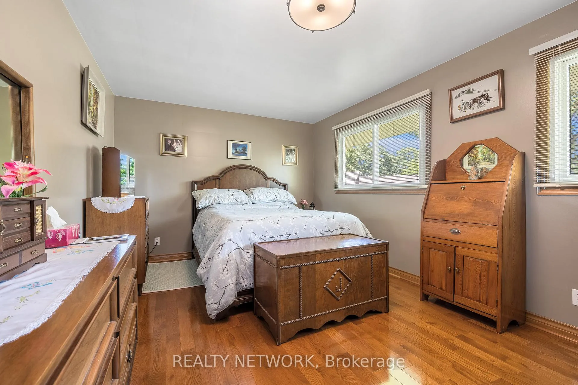 Photo 28 of 54 Valley Road, St. Catharines, Rykert/Vansickle — HOMEH