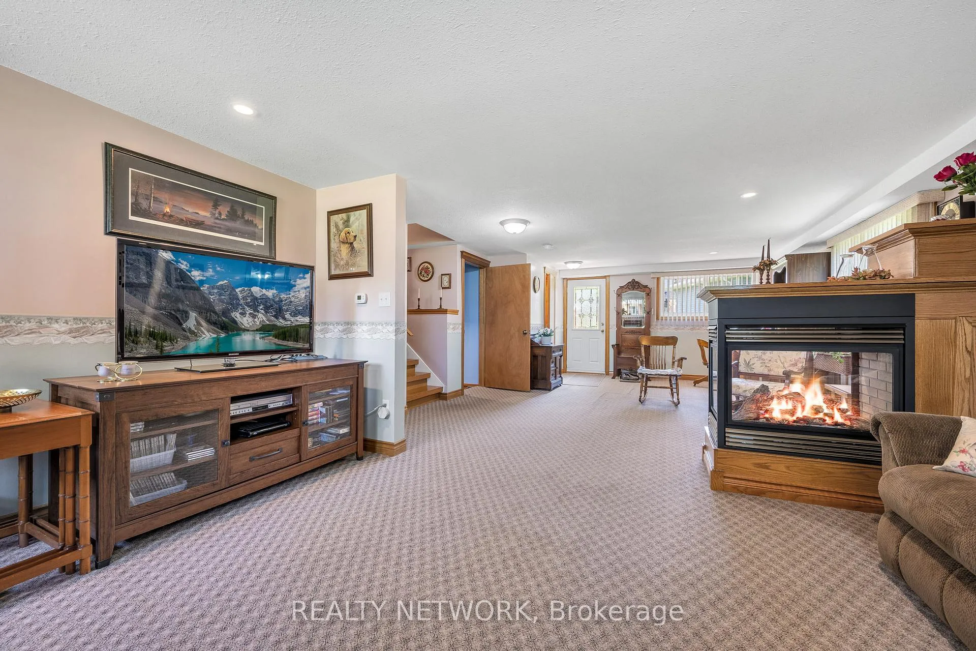 Photo 31 of 54 Valley Road, St. Catharines, Rykert/Vansickle — HOMEH