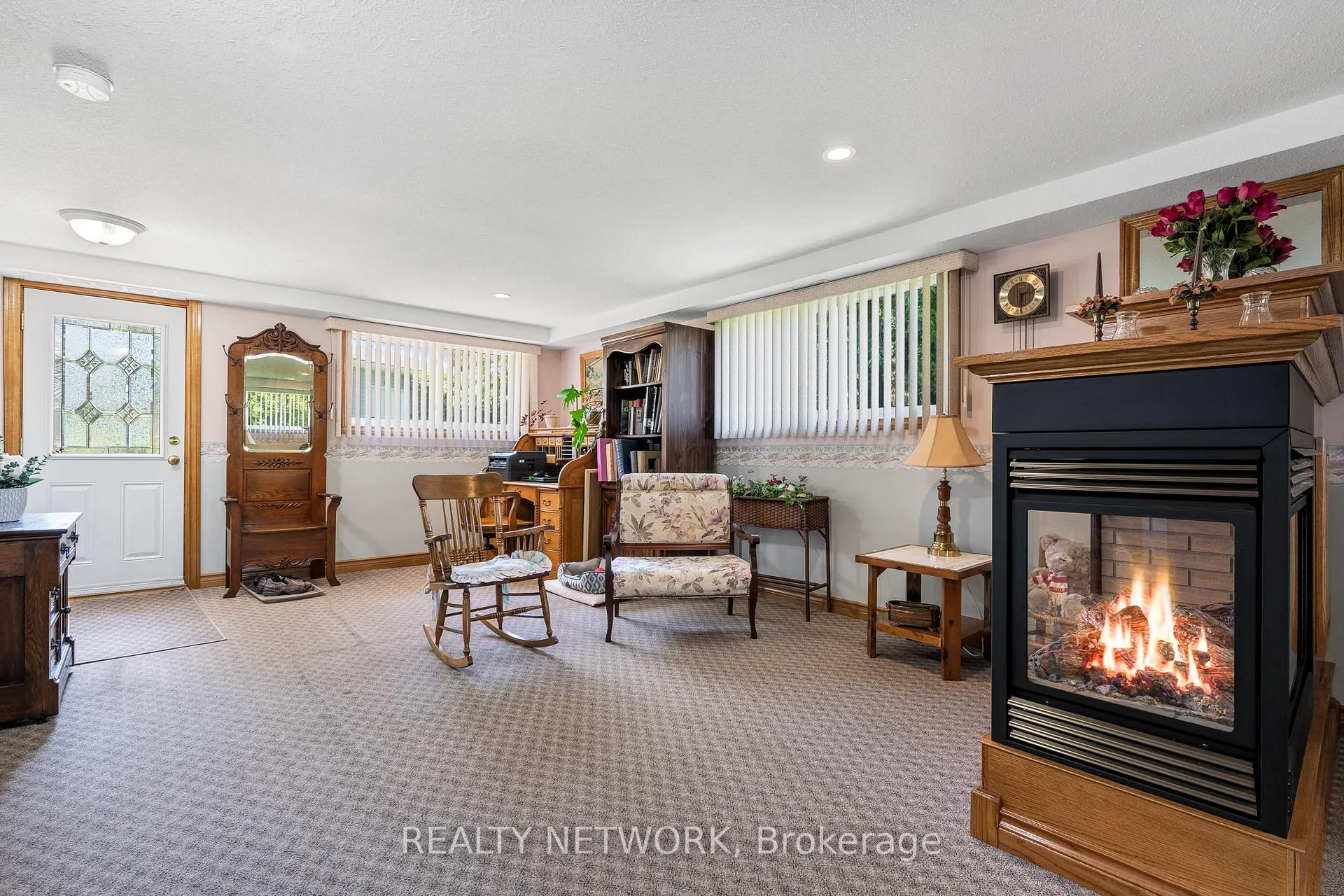 Photo 32 of 54 Valley Road, St. Catharines, Rykert/Vansickle — HOMEH