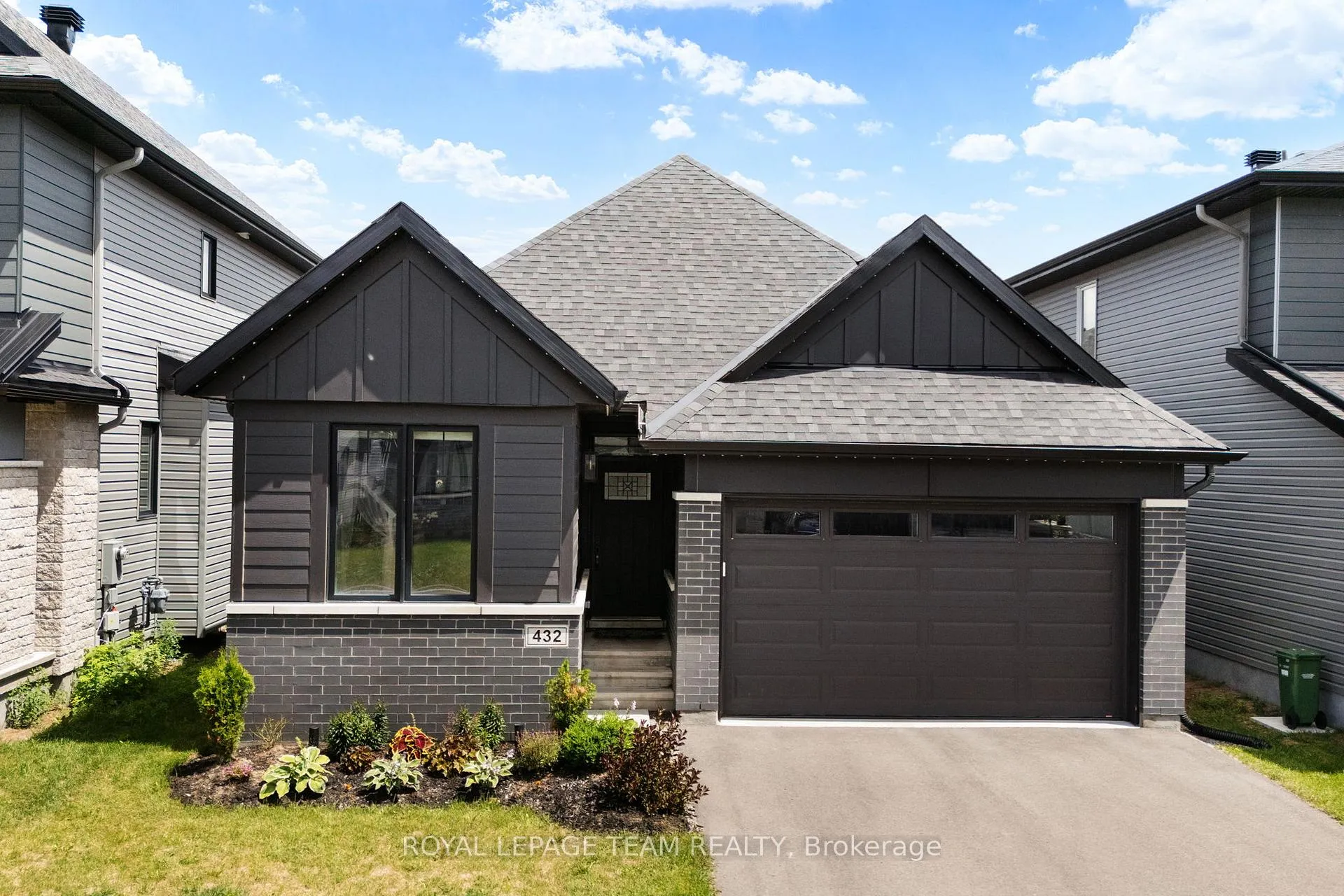 Photo 1 of 432 Gidran Circle, Ottawa, Kanata - Emerald Meadows/Trailwest — HOMEH