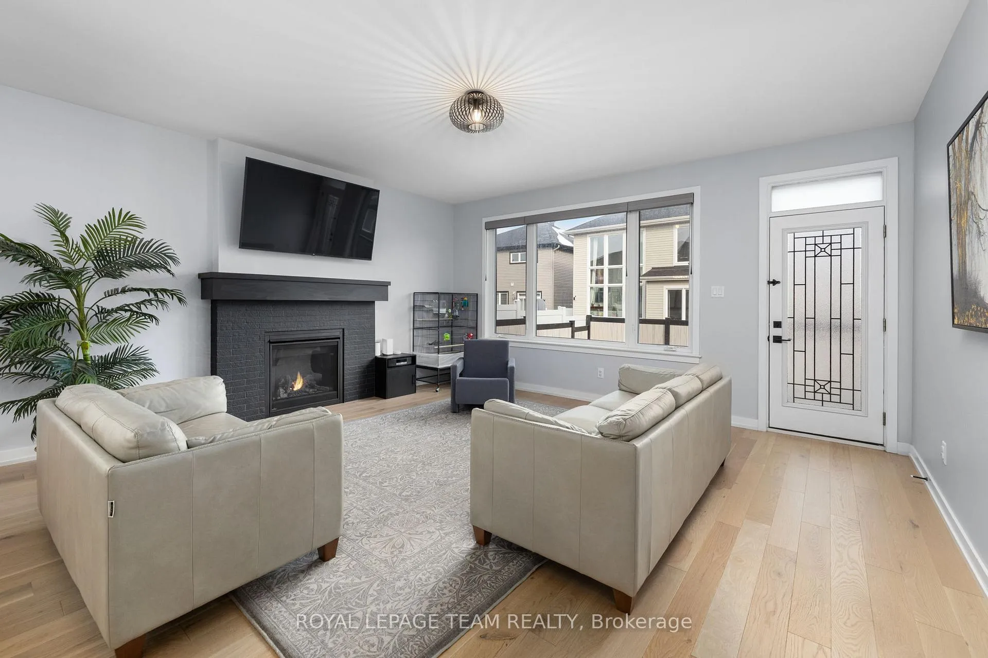 Photo 16 of 432 Gidran Circle, Ottawa, Kanata - Emerald Meadows/Trailwest — HOMEH