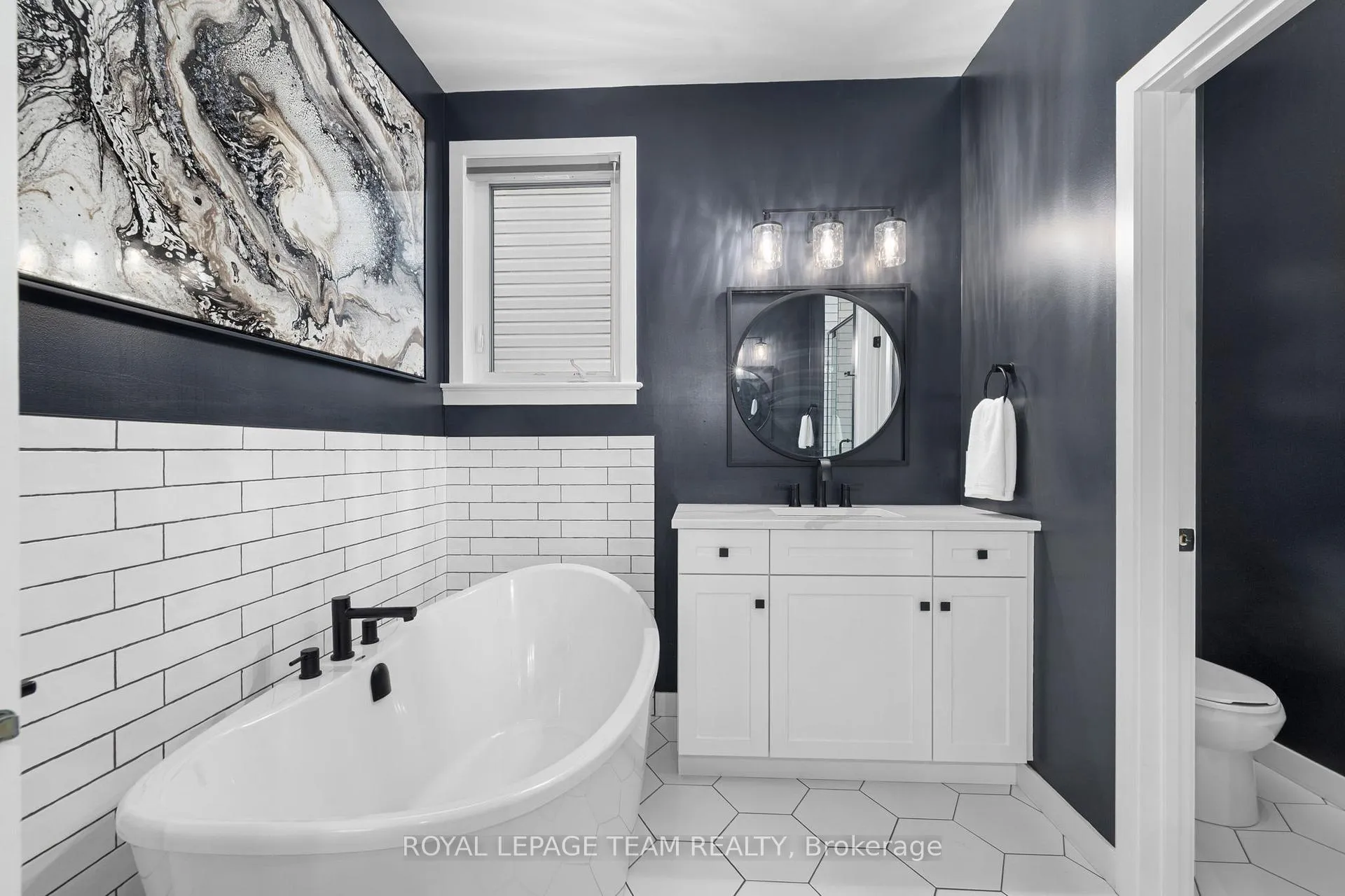 Photo 20 of 432 Gidran Circle, Ottawa, Kanata - Emerald Meadows/Trailwest — HOMEH