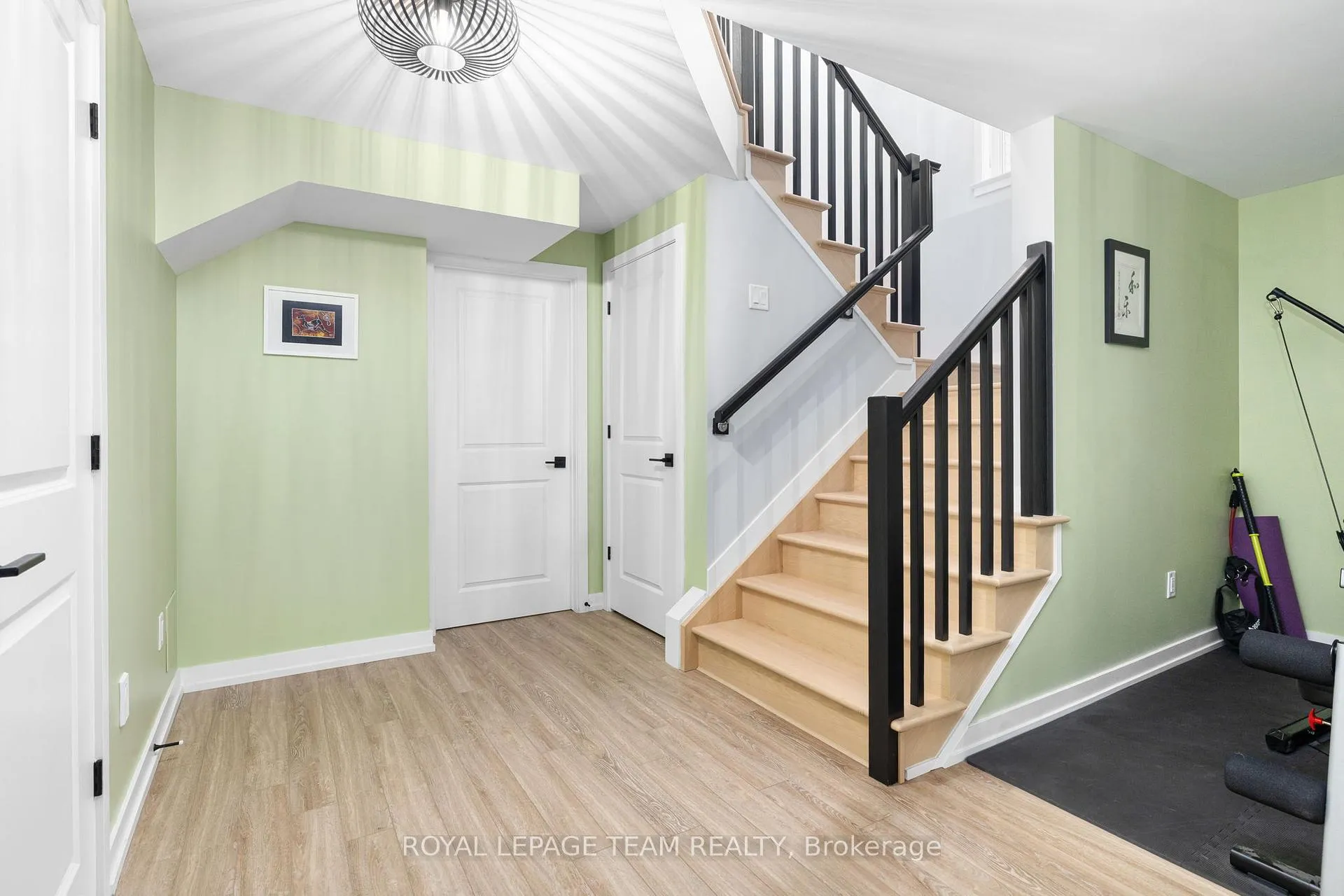 Photo 26 of 432 Gidran Circle, Ottawa, Kanata - Emerald Meadows/Trailwest — HOMEH