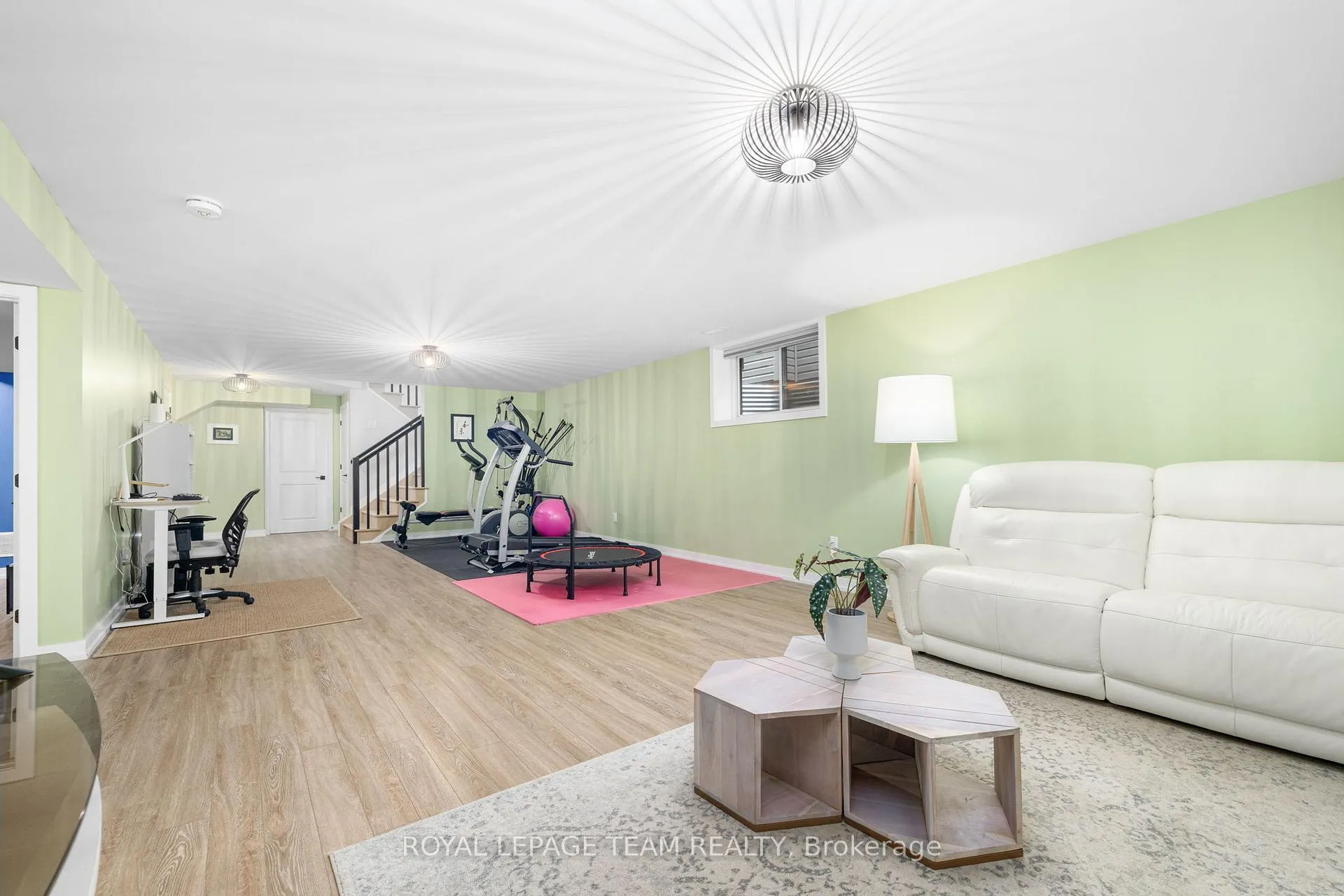 Photo 29 of 432 Gidran Circle, Ottawa, Kanata - Emerald Meadows/Trailwest — HOMEH