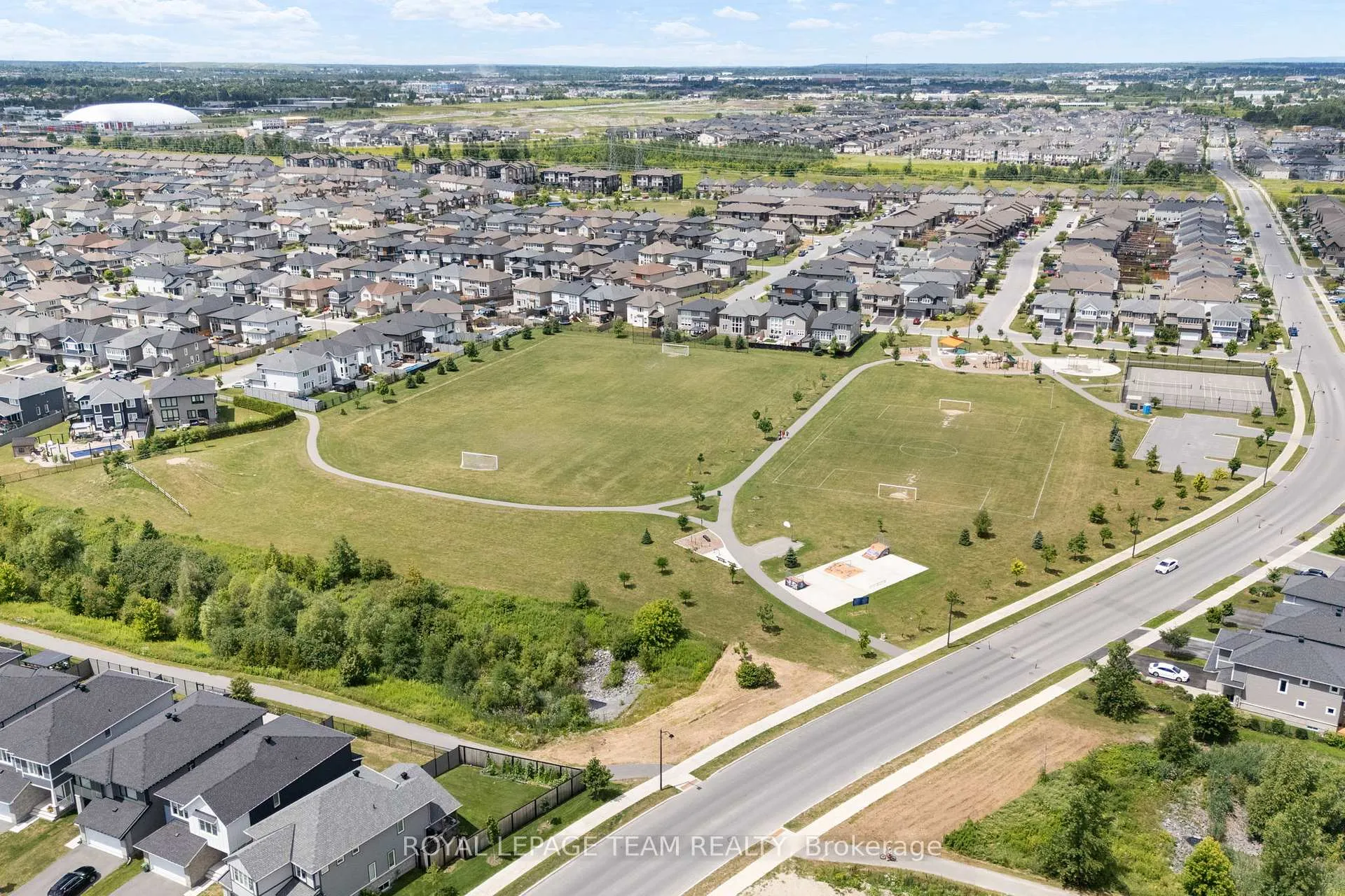 Photo 45 of 432 Gidran Circle, Ottawa, Kanata - Emerald Meadows/Trailwest — HOMEH