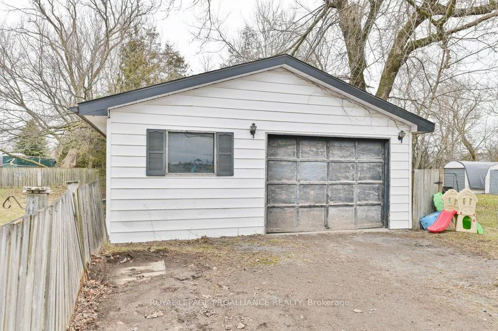 Photo 26 of 91 West Street W, Belleville, Belleville Ward — HOMEH
