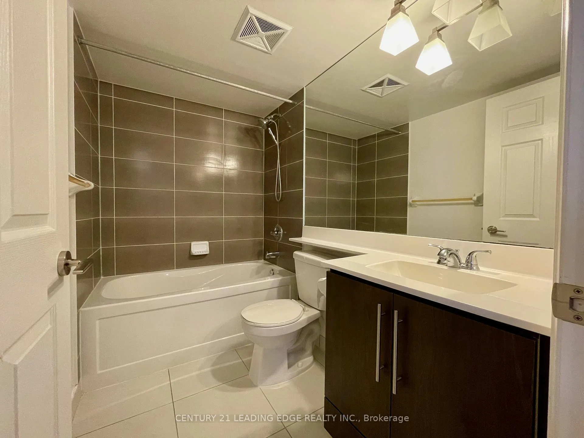 Photo 17 of Unit 576, 23 Cox Boulevard, Markham, Unionville — HOMEH