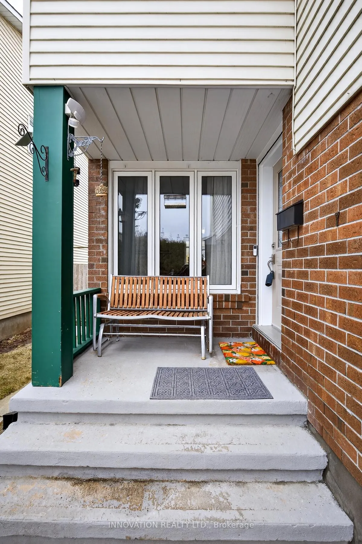 Photo 2 of 34 Waterton Crescent, Ottawa, Kanata - Bridlewood — HOMEH