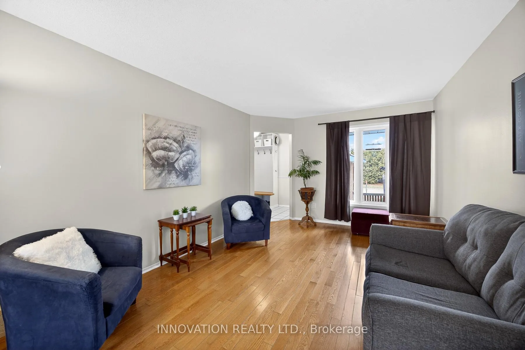 Photo 5 of 34 Waterton Crescent, Ottawa, Kanata - Bridlewood — HOMEH