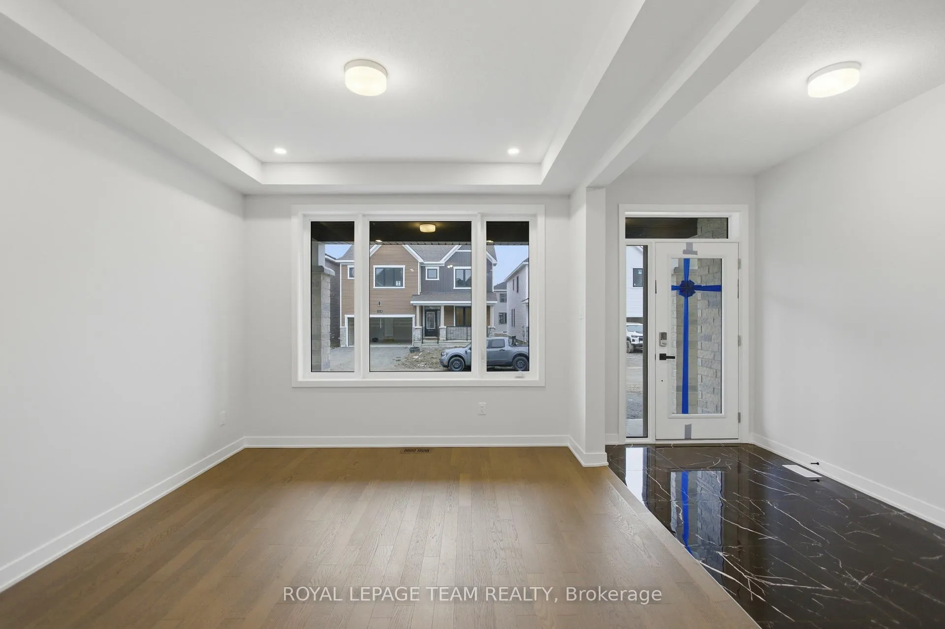 Photo 2 of 115 Viburnum Terrace, Ottawa, Richmond — HOMEH
