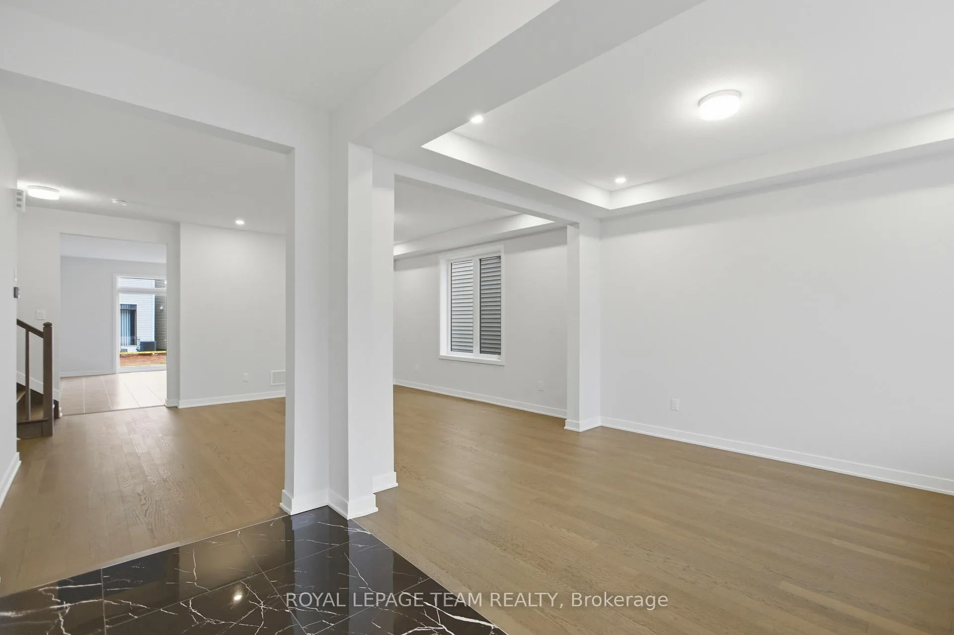 Photo 3 of 115 Viburnum Terrace, Ottawa, Richmond — HOMEH