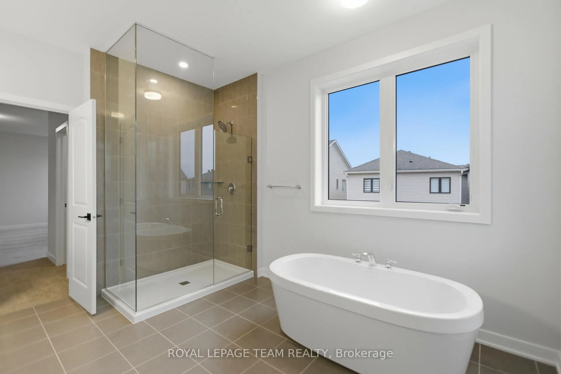 Photo 15 of 115 Viburnum Terrace, Ottawa, Richmond — HOMEH