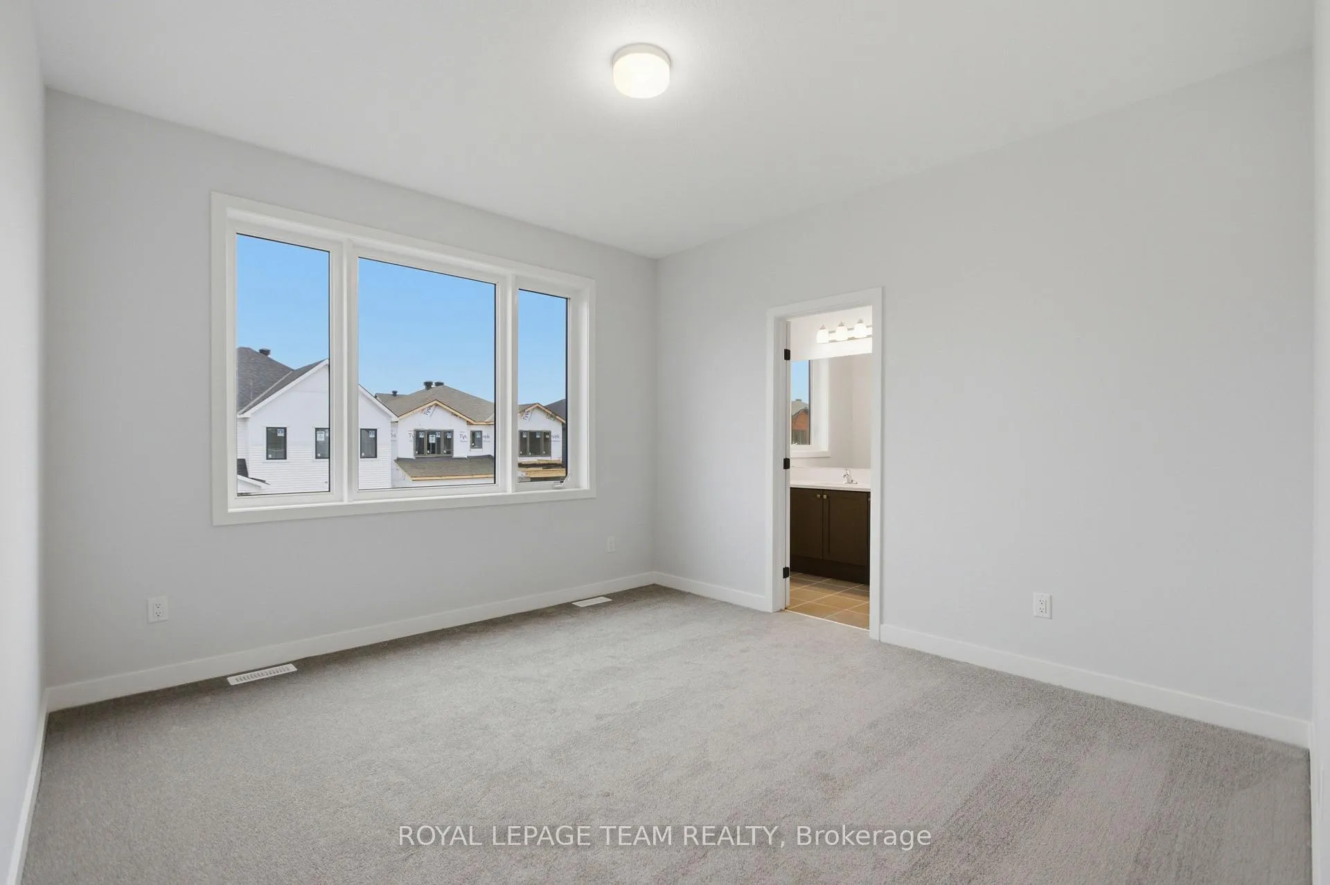 Photo 17 of 115 Viburnum Terrace, Ottawa, Richmond — HOMEH