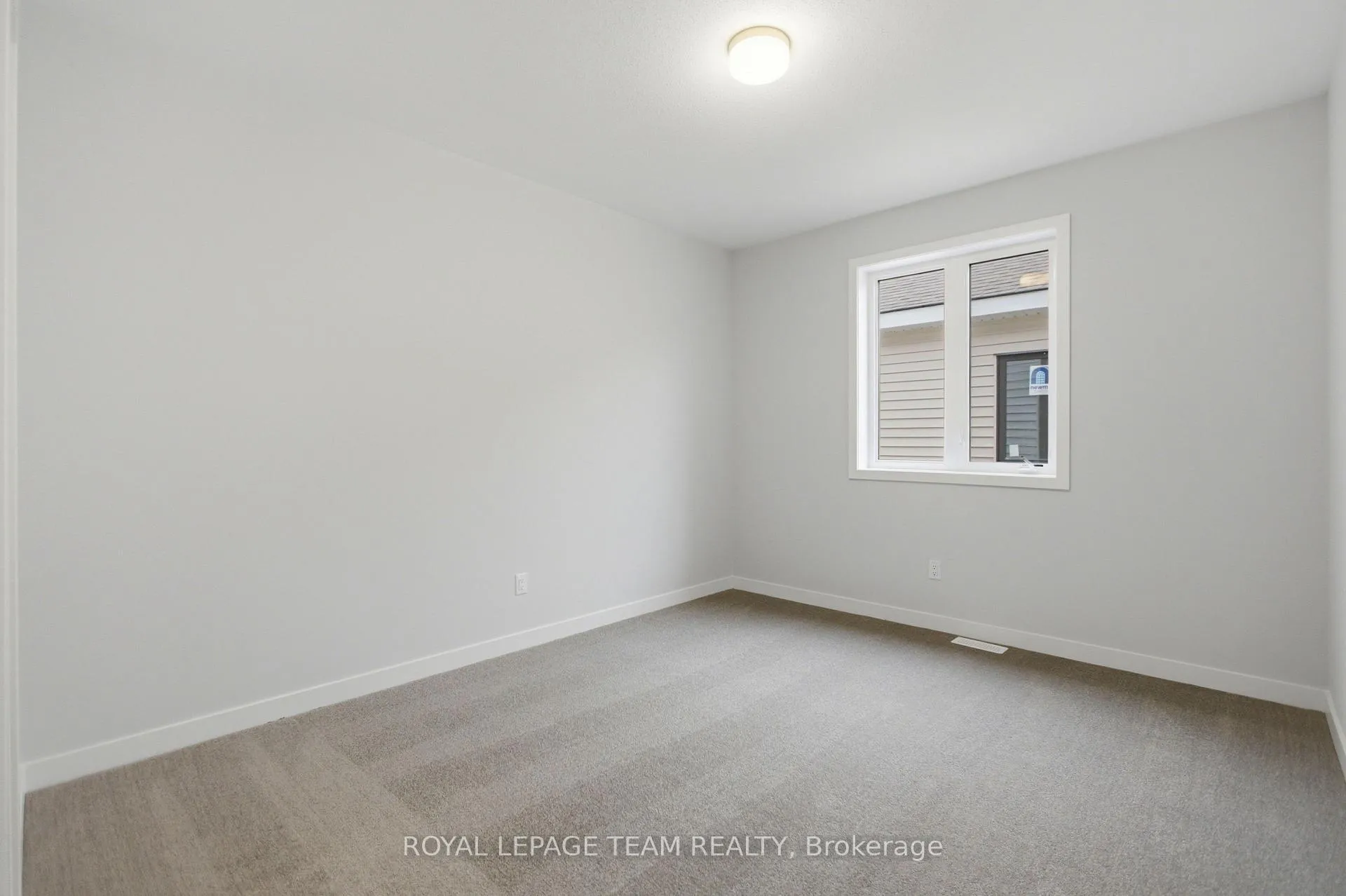 Photo 20 of 115 Viburnum Terrace, Ottawa, Richmond — HOMEH