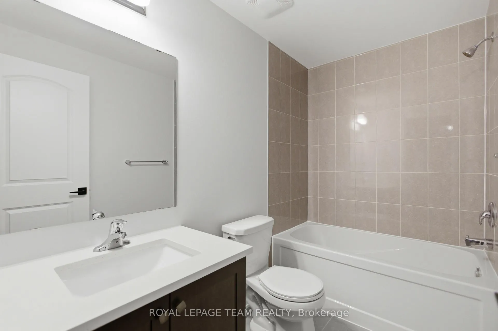 Photo 33 of 115 Viburnum Terrace, Ottawa, Richmond — HOMEH