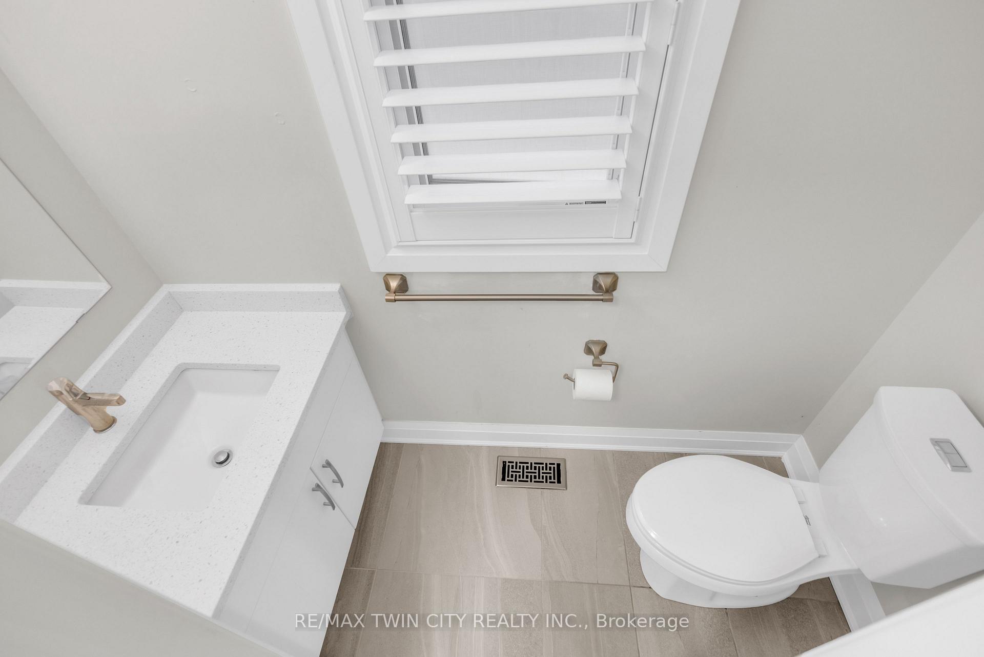 Photo 10 of 273 Woodbine Avenue, Kitchener — HOMEH
