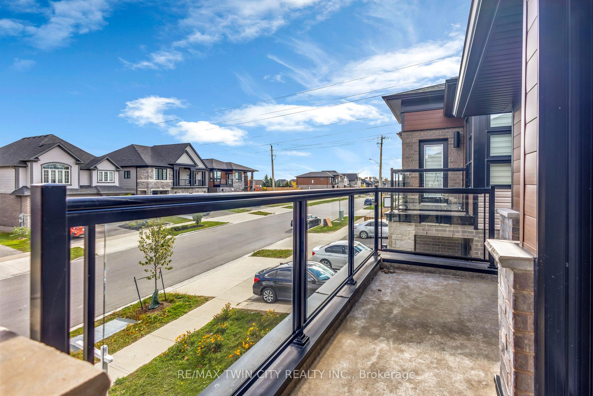 Photo 30 of 273 Woodbine Avenue, Kitchener — HOMEH